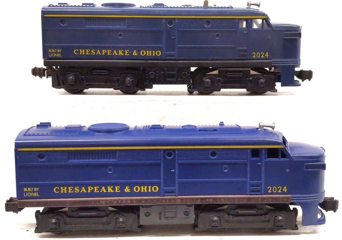 Lionel 2024 Vintage O Chesapeake & Ohio Alco AA Diesel Locomotive