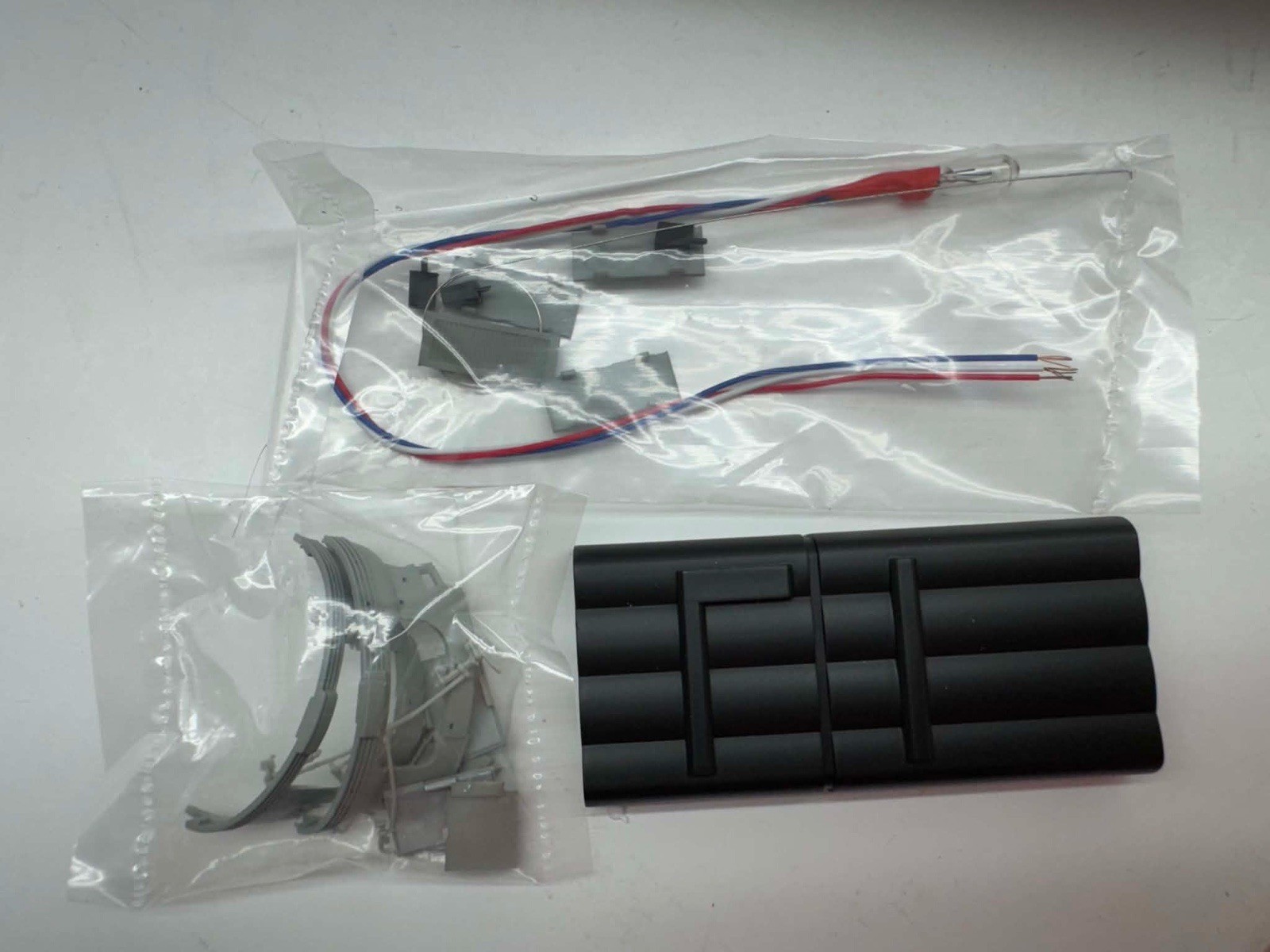 Proto 2000 HO Scale Undecorated A-Unit EMD E7 Diesel Locomotive #21072 DCC Ready