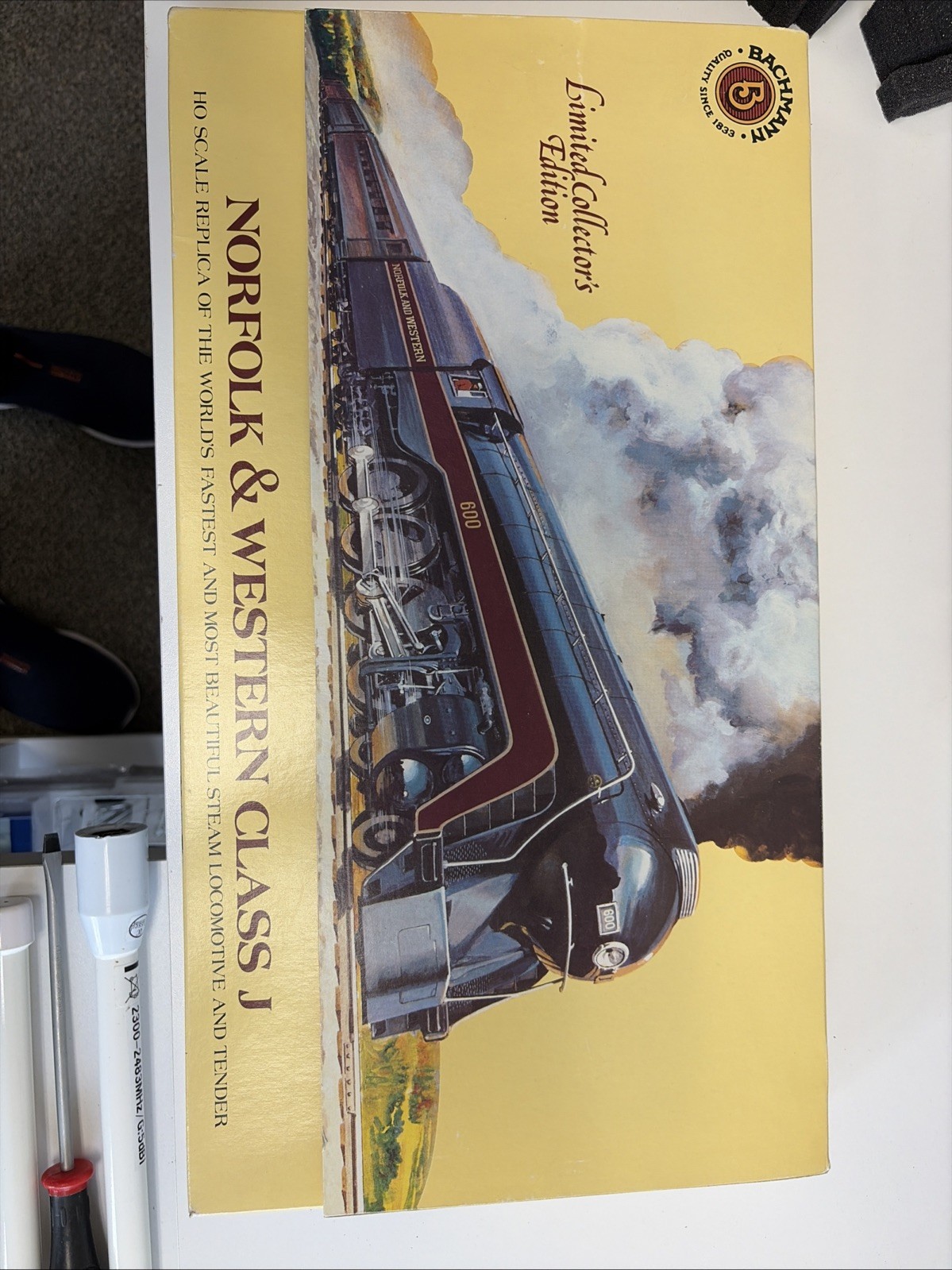 Bachmann 41-0658-A4 HO Scale N&W J-Class 4-8-4 Steam Engine & Tender #610 EX