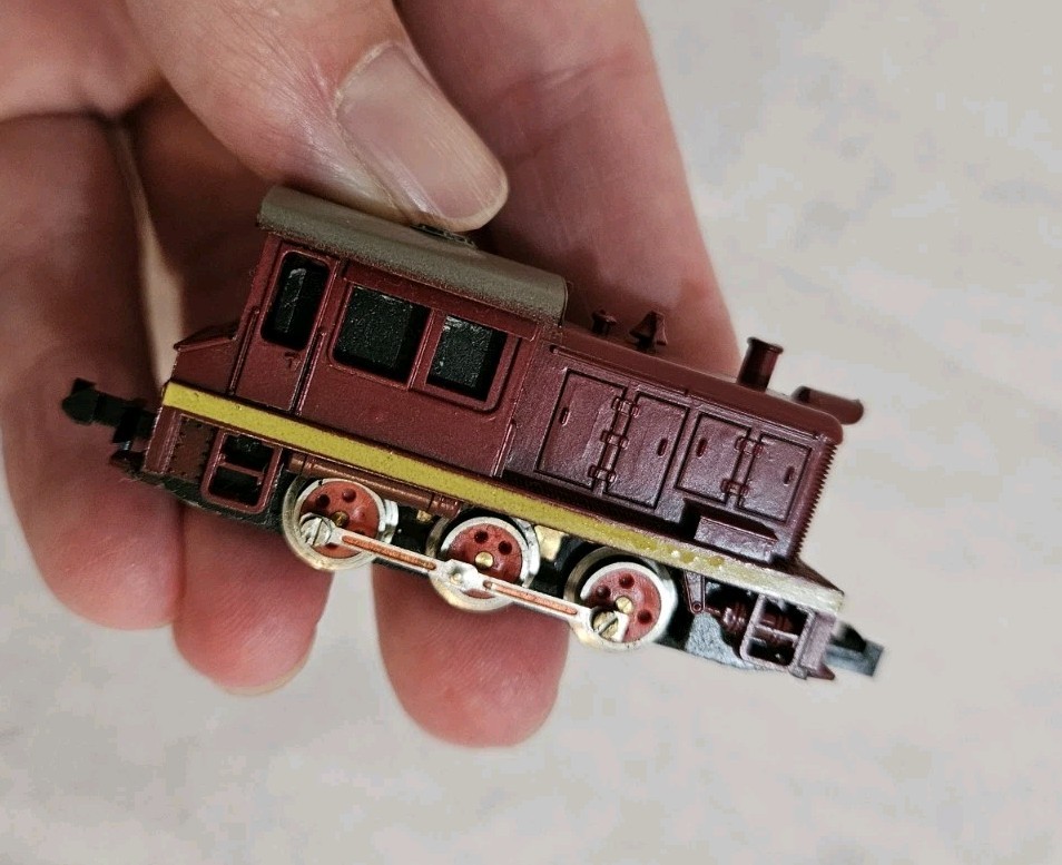 Atlas N Scale 4069 Davenport Dewenport 0-6-0 Switcher Locomotive