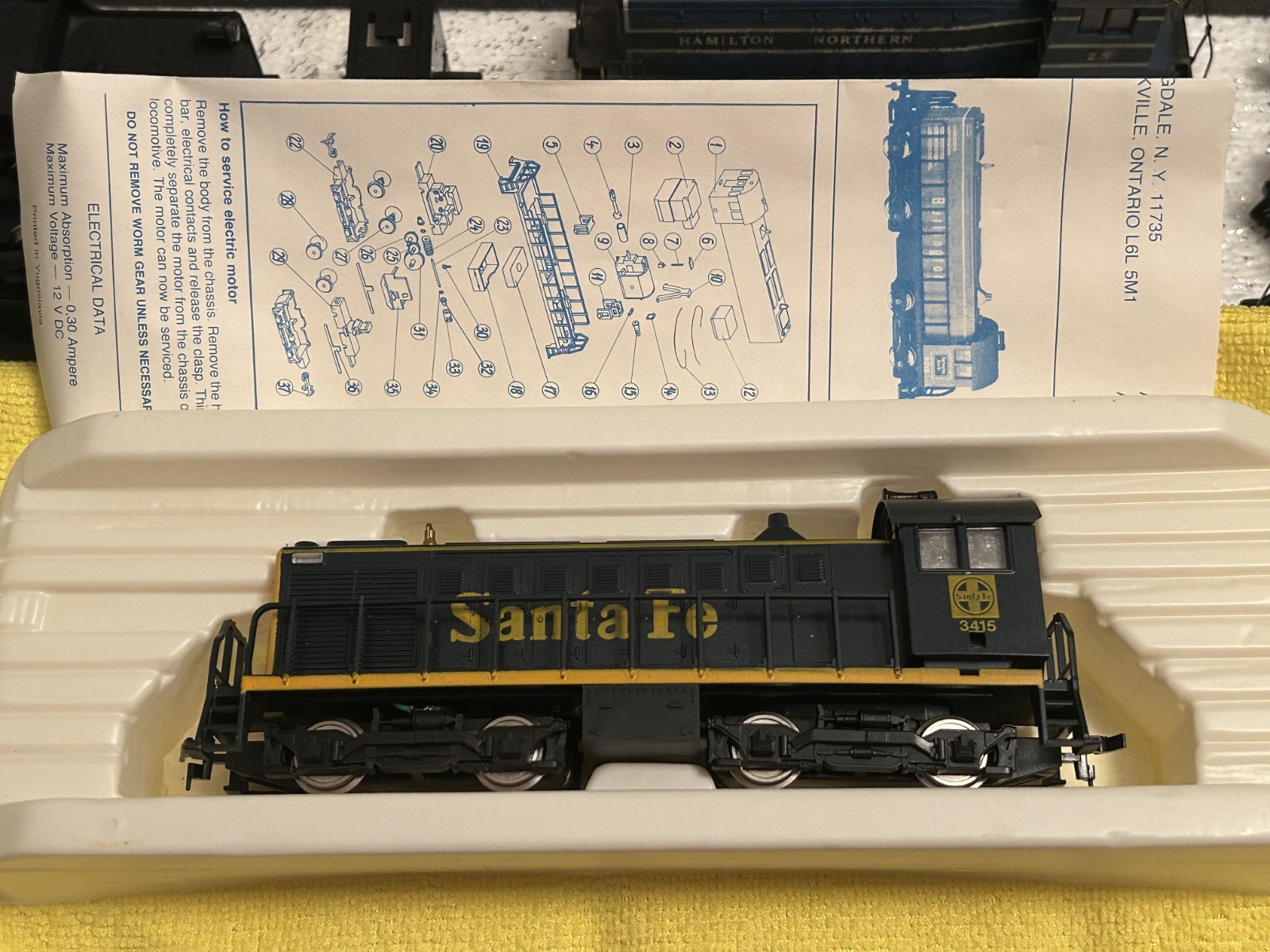 Model Power ALCO 1000 HP Yard Switcher #6832 Santa Fe 3415 New in Box