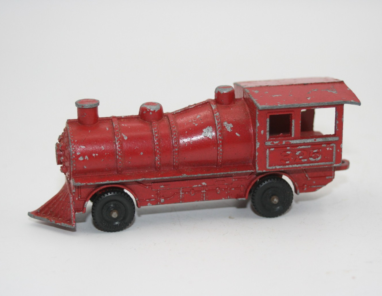 Die Cast Toy Train Steam engine Red 4 inches 325 plus BONUS