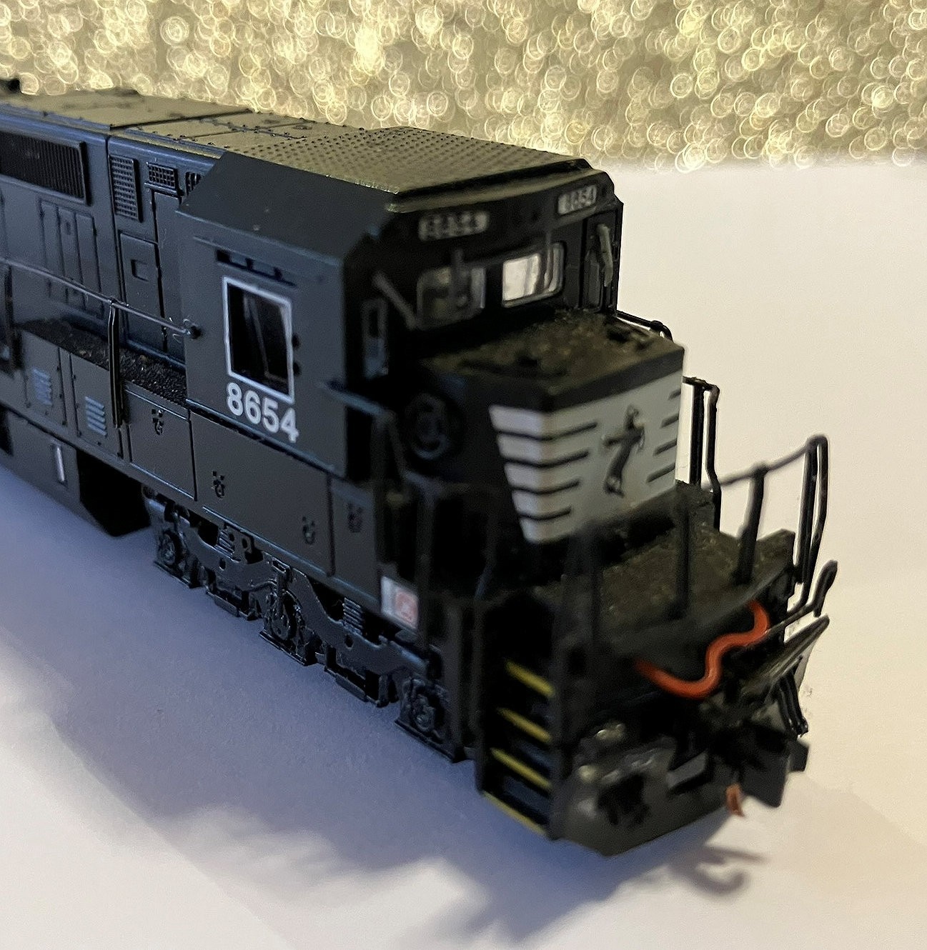 Bachmann Spectrum N-Scale GE Dash 8-40C NS 8654 DC Ready Paper Work Display Case