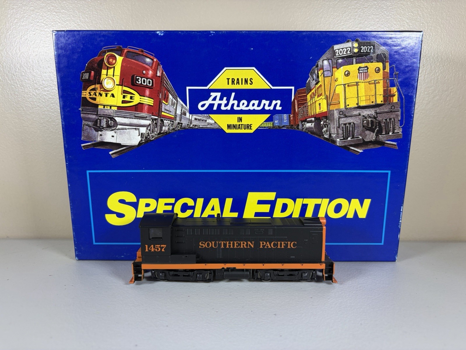 HO Athearn Special Edition Southern Pacific S12’s #1457 & #1511 Brand New 2219