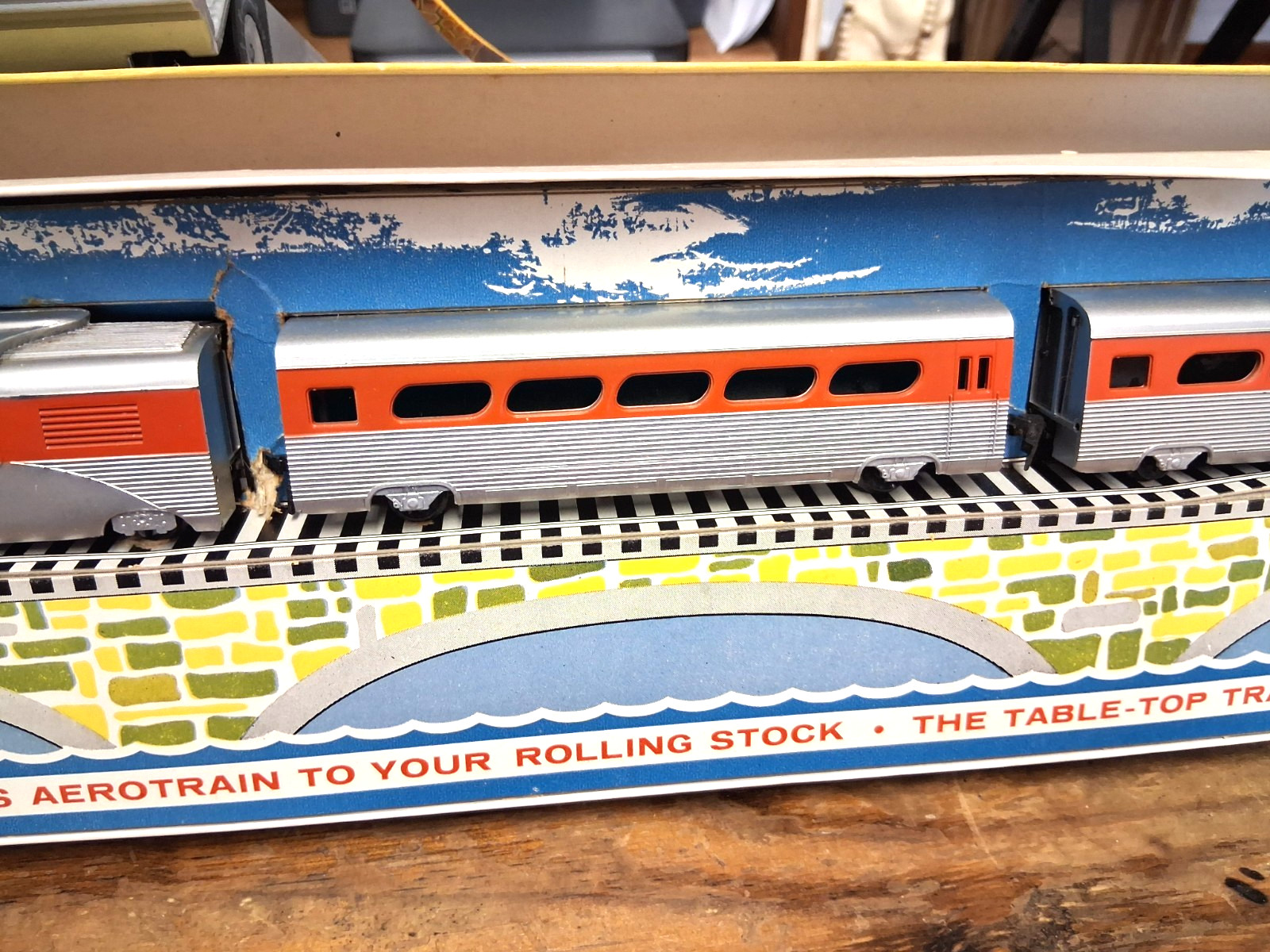 VARNEY HO * AEROTRAIN * 1957 ENGINE & 3-CARS IN ORIGINAL DISPLAY BOX MEGA RARE!