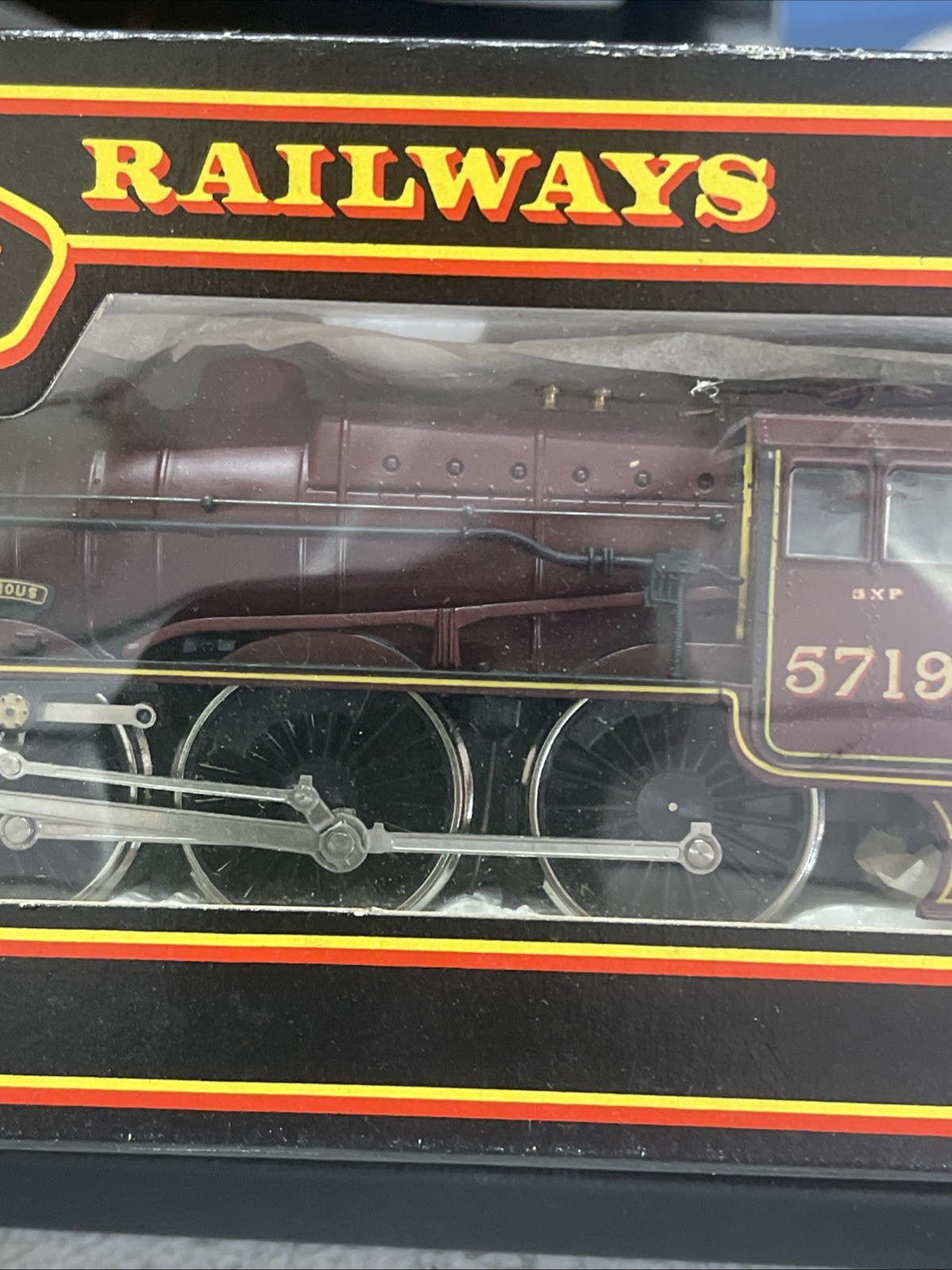 OO/HO Scale Mainline Models LMS Jubilee Class With Fowler Tender