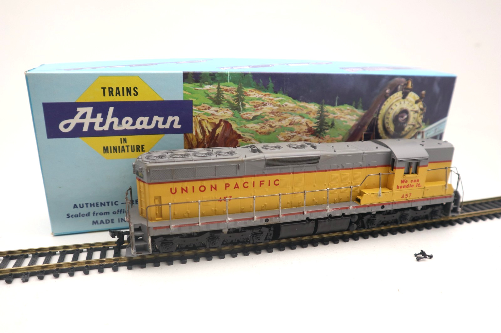 Vintage Athearn, HO, 3806, Union Pacific, SD-9, Diesel Engine, #457 C-7 EX/OB