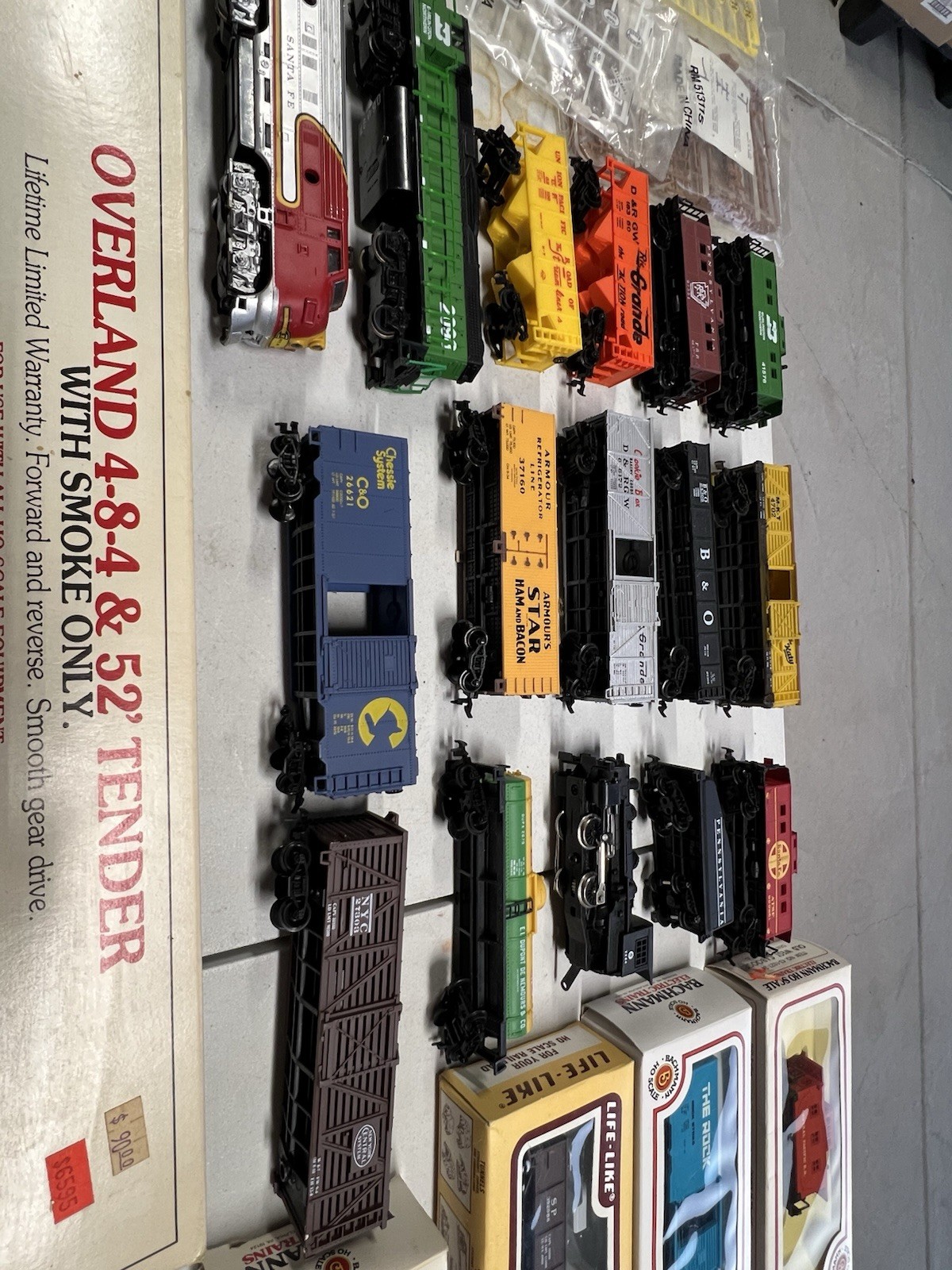 HO Scale Train Huge Lot-Bachmann – Atlas – Life Like – Mehano – Read