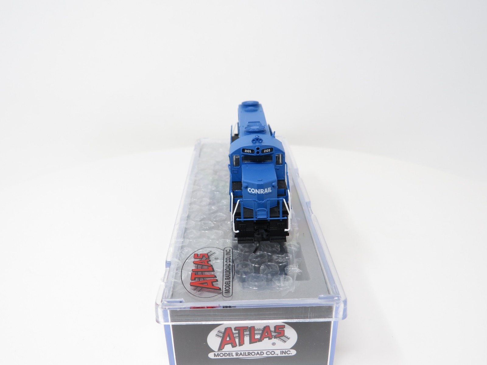 Atlas N 40004495 Conrail CR #2105 EMD GP20 Diesel Locomotive Freight Train