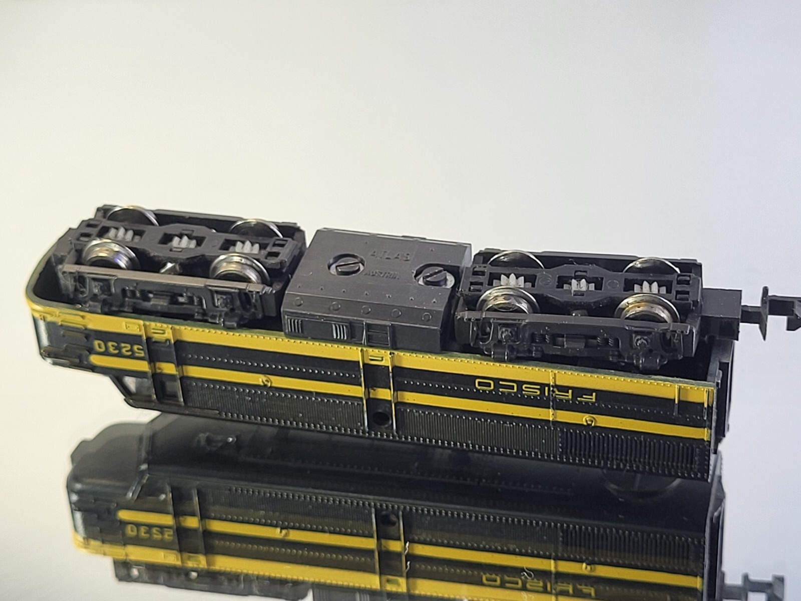 Atlas 4105 N Frisco FA-1 Diesel Locomotive In Original Box