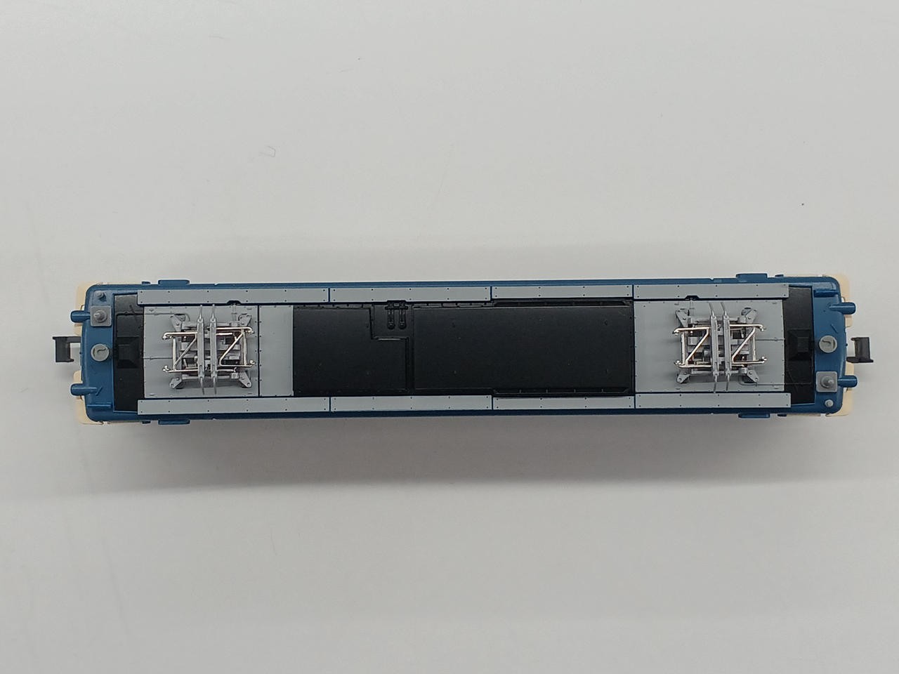 KATO 3061-5 EF65 2000 Revival JNR Color NGauge EF65 2000 Series