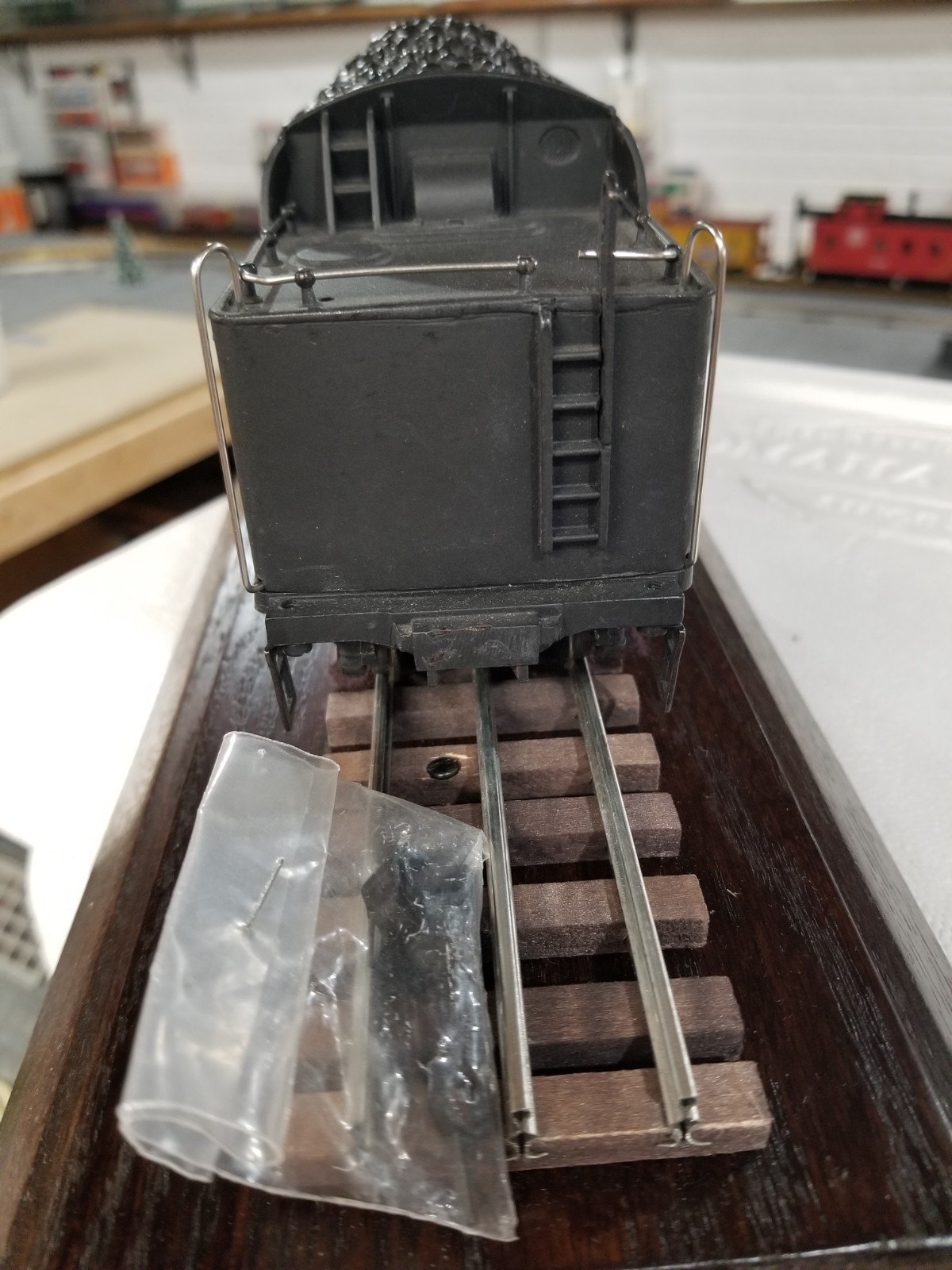 HUDSON PRODUCTS O-GAUGE 700T NEW YORK CENTRAL DIECAST 12-WHEEL TENDER W/WHISTLE