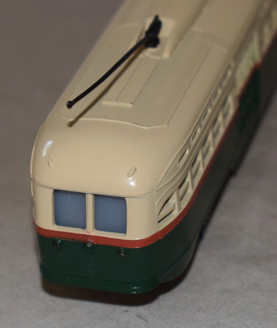 Bachmann No. 62945 Streamline Trolley PTC – HO Gauge in Box