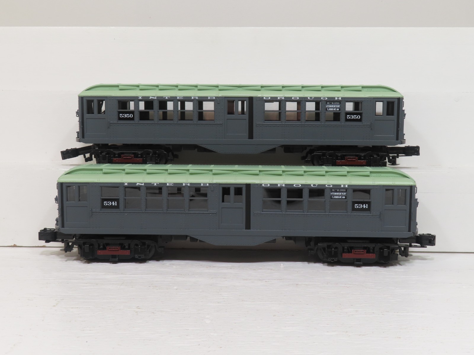 MTH 30-2756-3 Metropolitan Two-Tone 2-Car LO-V Subway Non-Powered LN