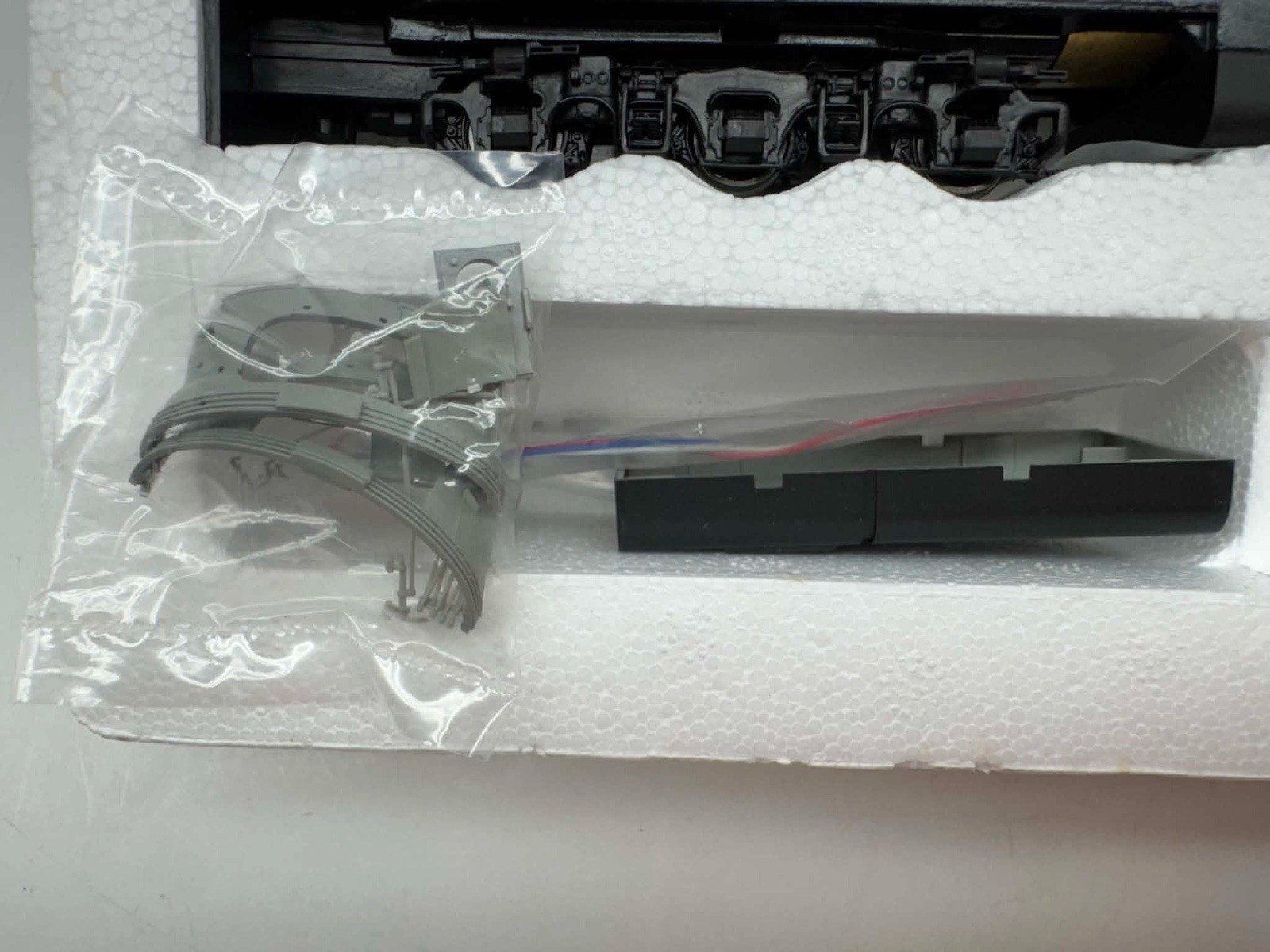 Proto 2000 HO Scale Undecorated A-Unit EMD E7 Diesel Locomotive #21072 DCC Ready