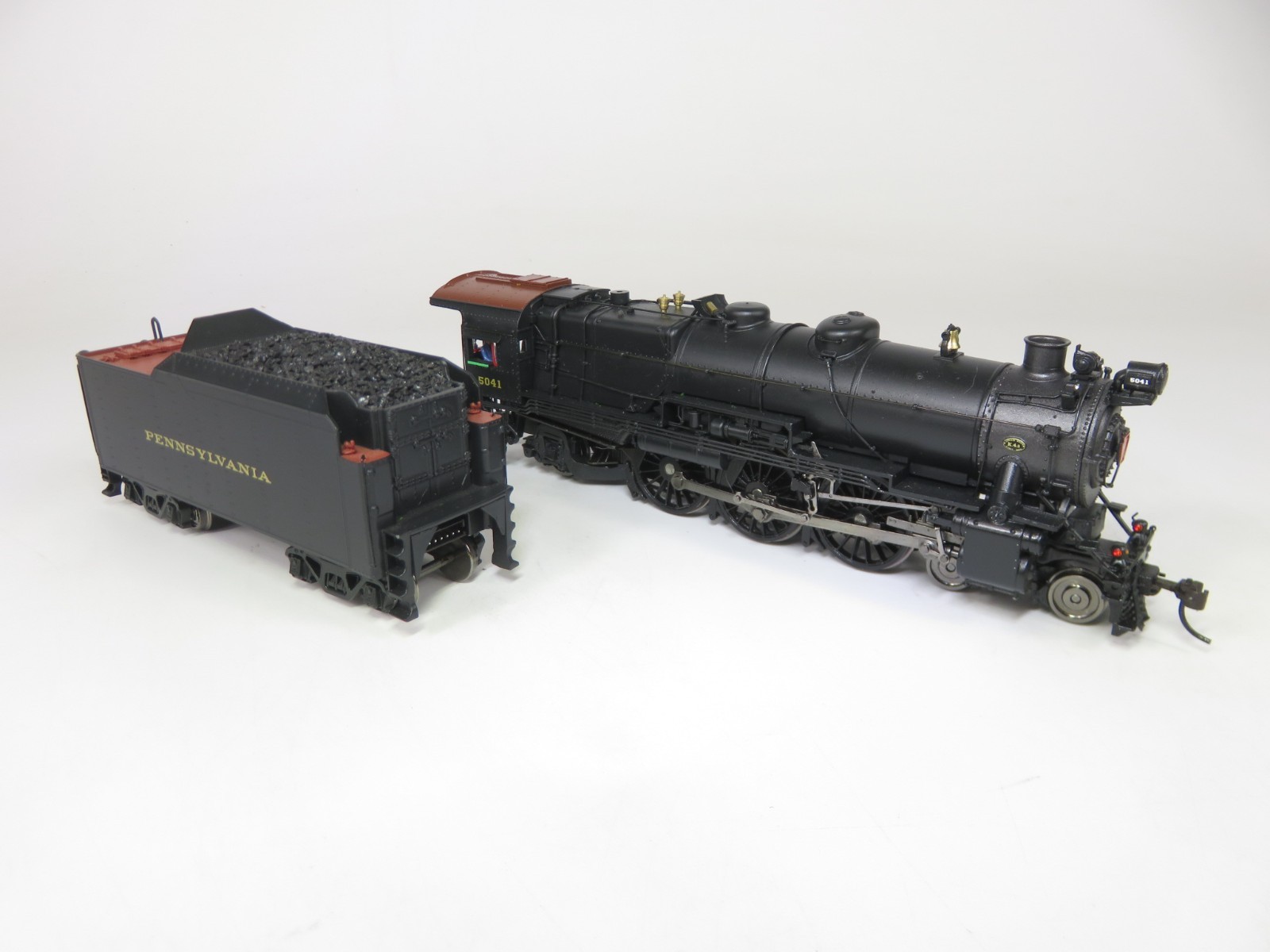 Broadway Limited 2241 HO Pennsylvania 4-6-2 K4 Steam Locomotive DCC/Sound/Smoke