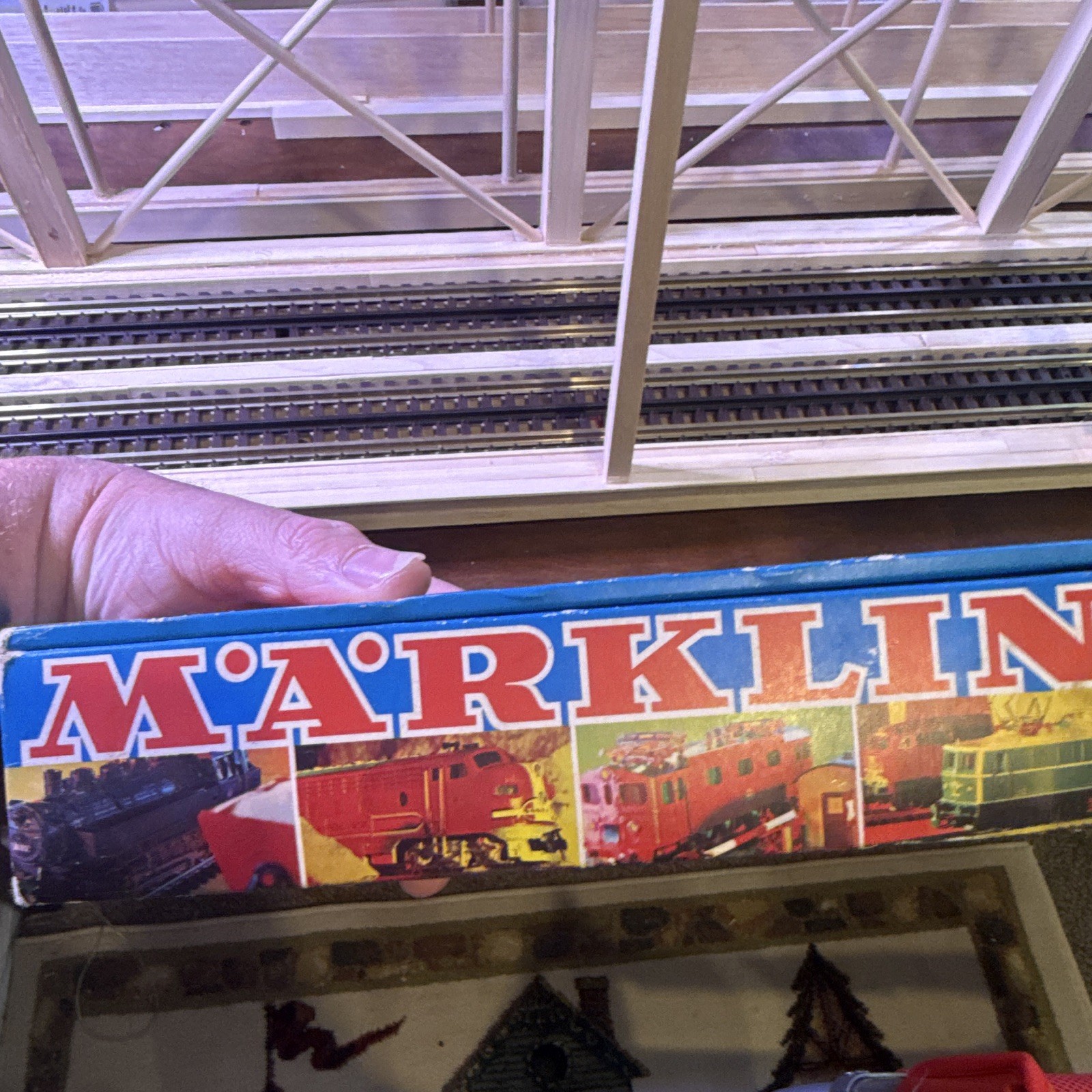 Märklin 3096 BR 86 Deutsche Bundesbahn HO 3-Rail AC Analog Steam Loco Light