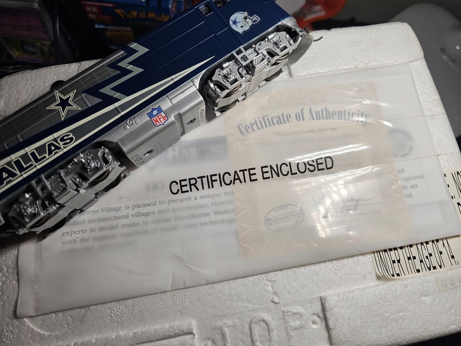 Certified authentic Hawthorne Village Dallas Cowboys train Locomotive With COA