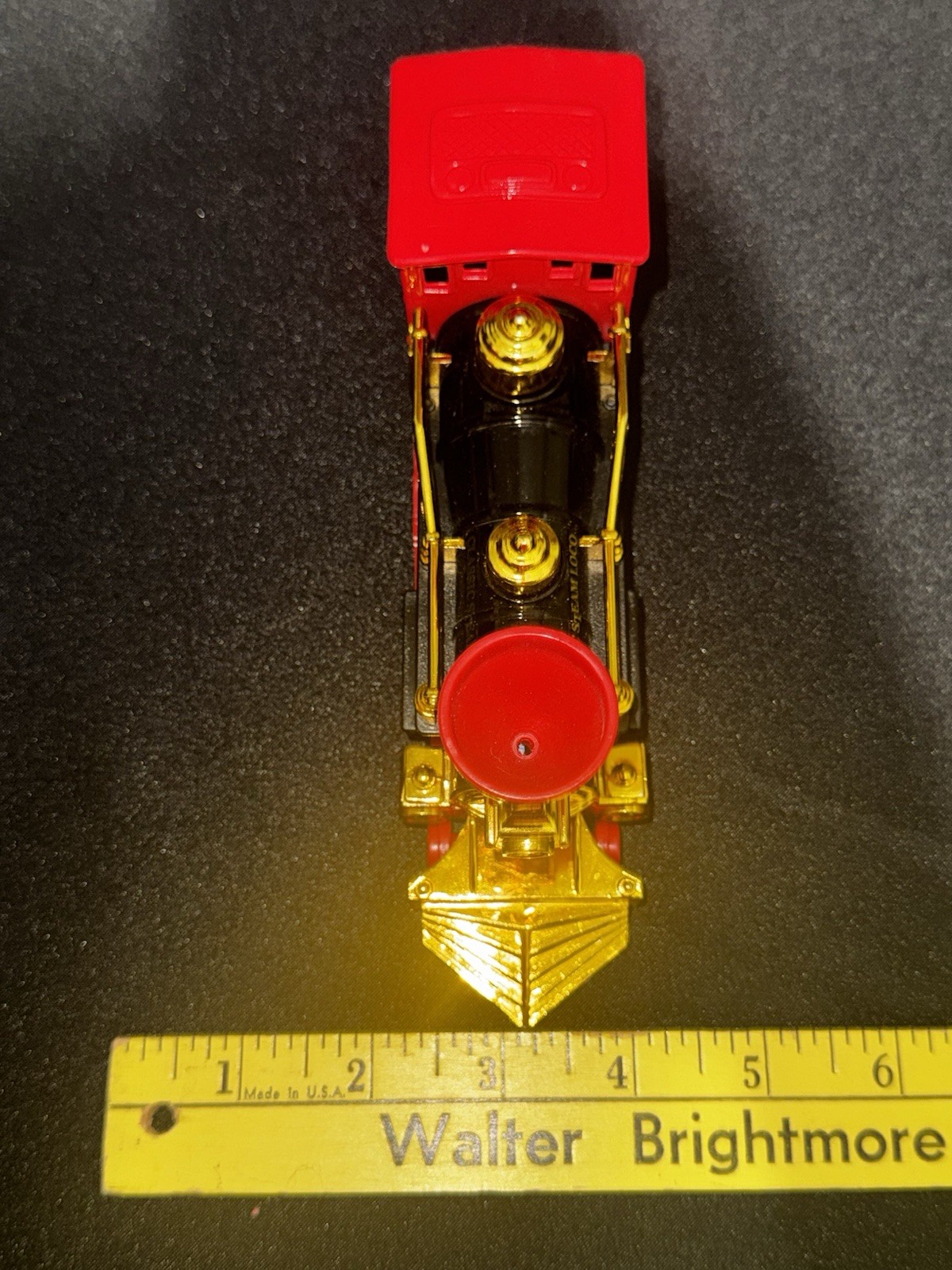 Classic Steam Loco Toy Train Red Black Gold Locomotive Diecast Style 6”