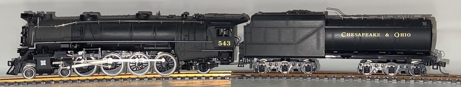 HO Scale IHC 4-8-2 Mountain Steam Locomotive Chesapeake & Ohio #543 RUNS GREAT