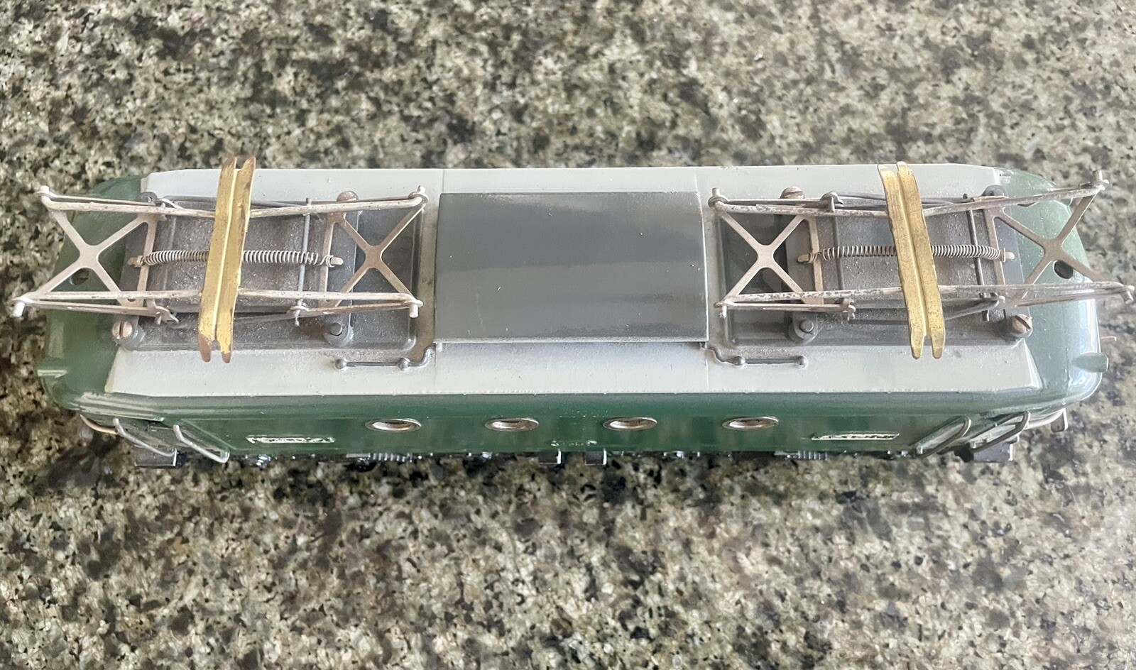 Vintage 1956 JEP BB 8101 green Locomotive. O Gauge. Made in France 🇫🇷