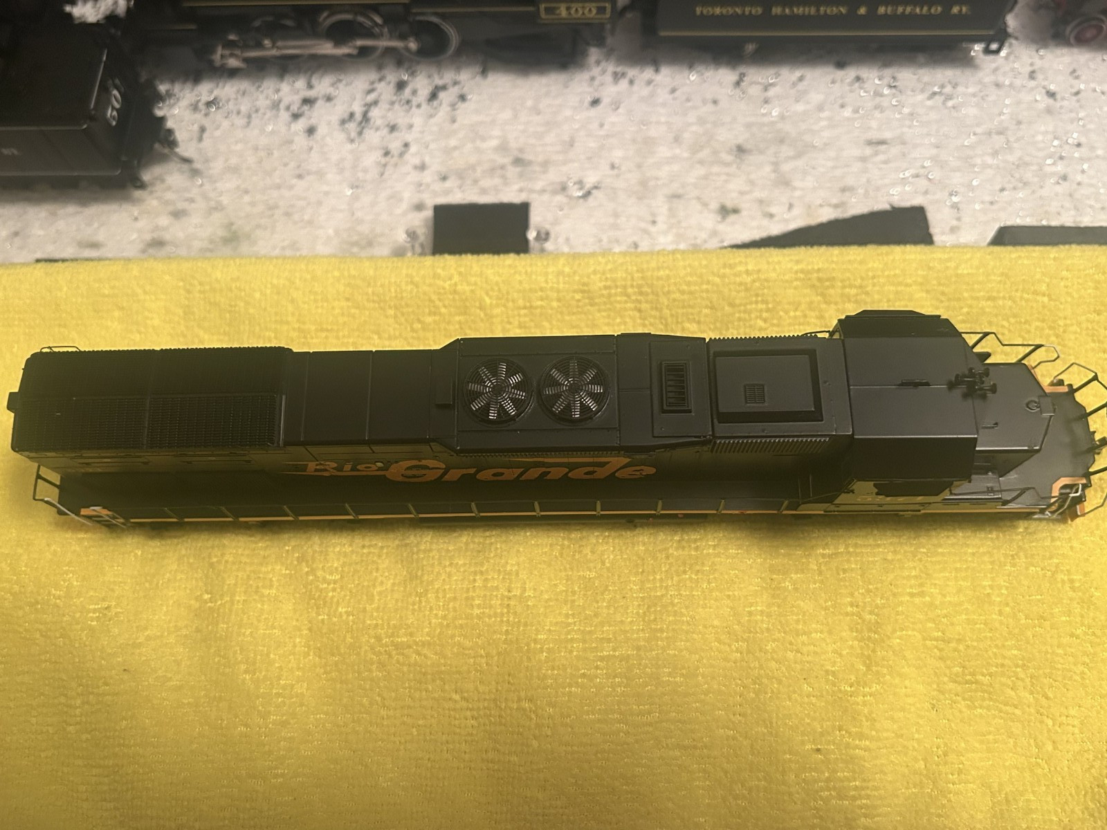 ATHEAERN#95105 HO DENVER RIO GRANDE SD40T-2, ‘TUNNEL’ MOTOR, BRAND NEW OPEN BOX