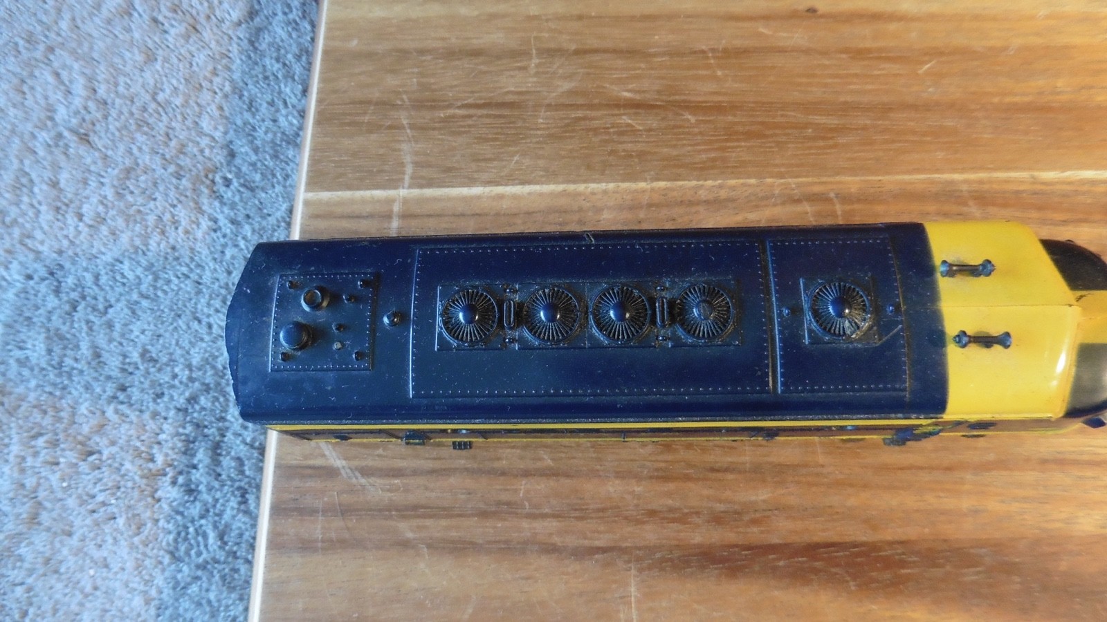 4 Miniature Sante Fe Replica Locomotive Die Cast Trains #4015 #307 #8731 #1762