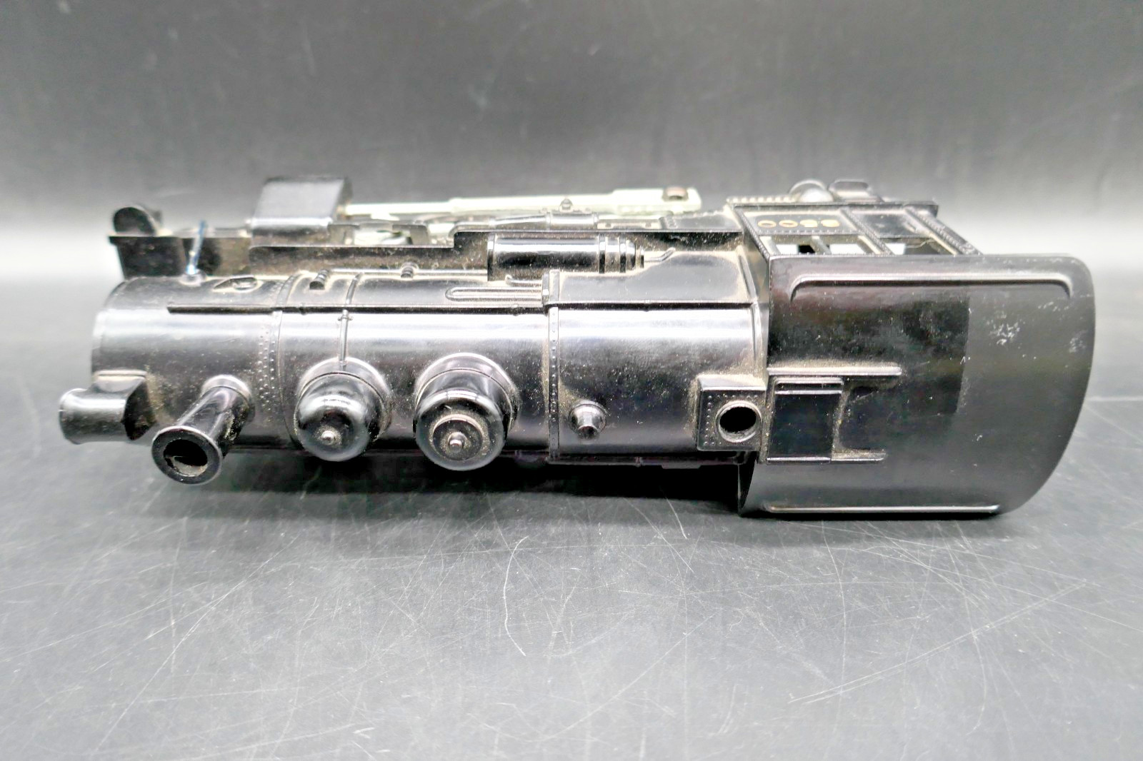 O Lionel #8500 2-4-0 Steam Locomotive – Tested & Running