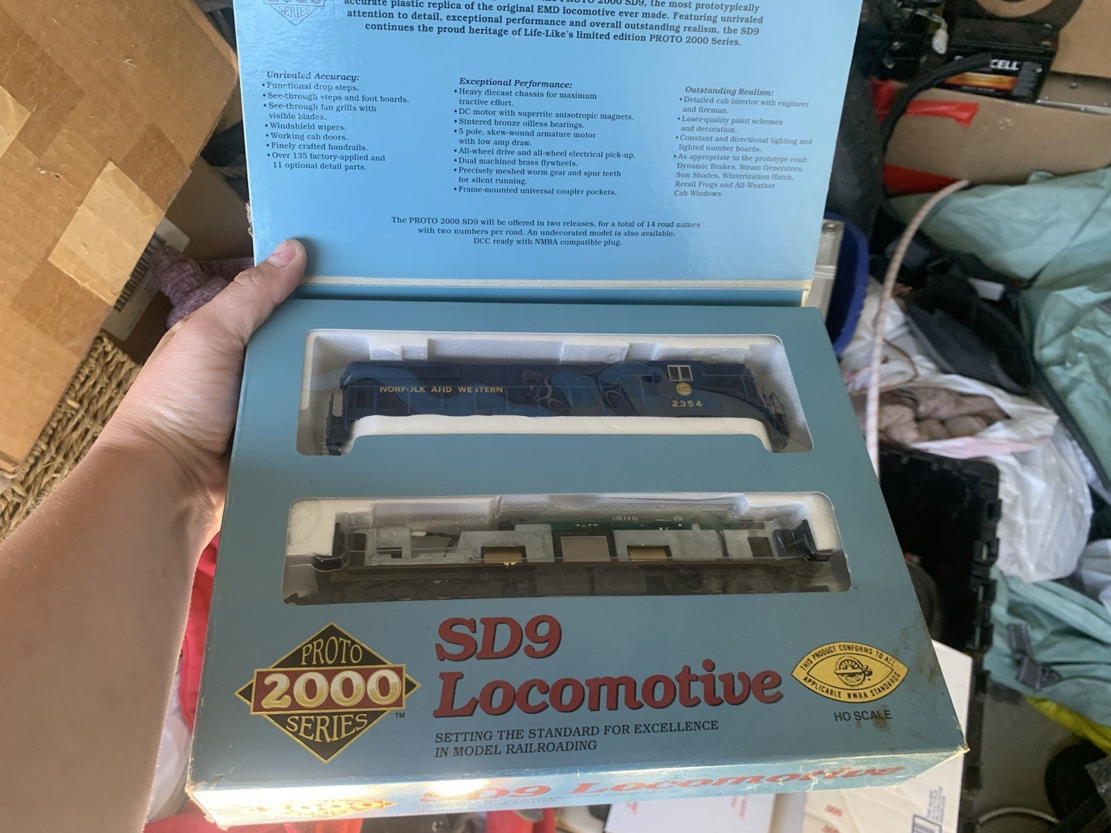 Model train cars for sell
