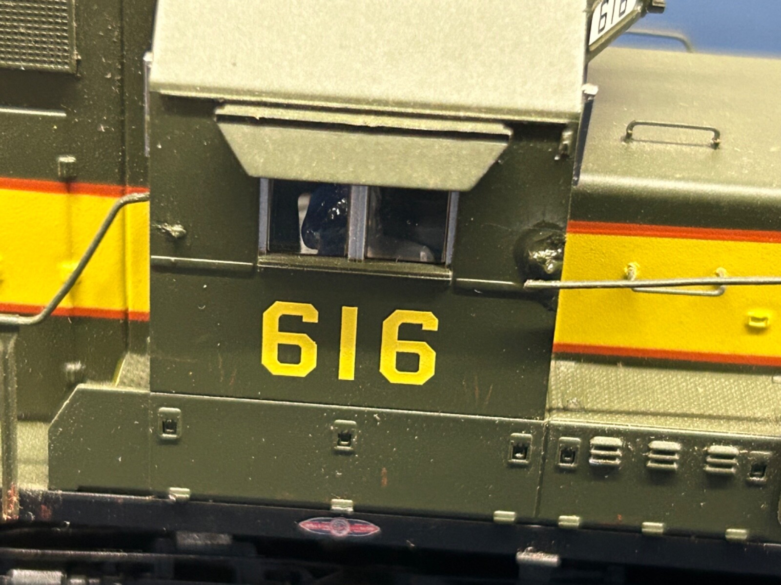 Atlas HO Seaboard Air Line #616 SDP-35 Diesel Engine DC NO BOX