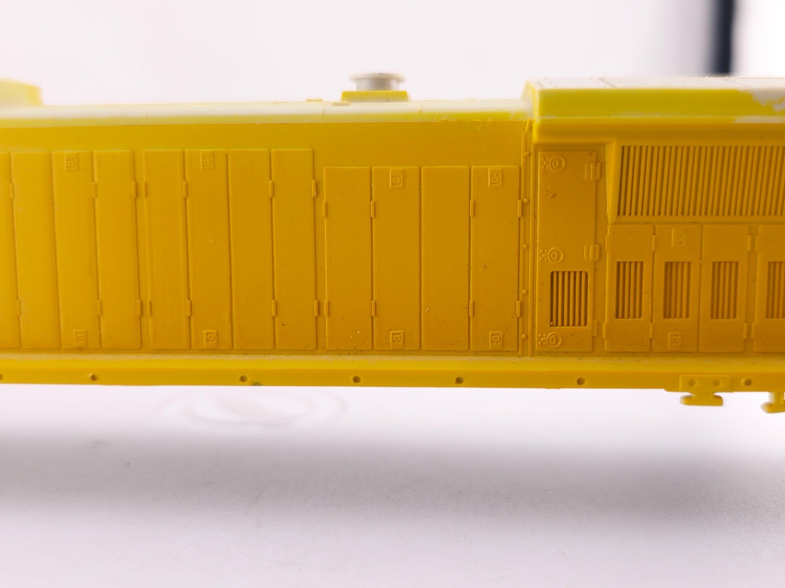 *READ* Rail Power Products? RPP HO Scale GE Dash 8-40W Locomotive Shell ONLY