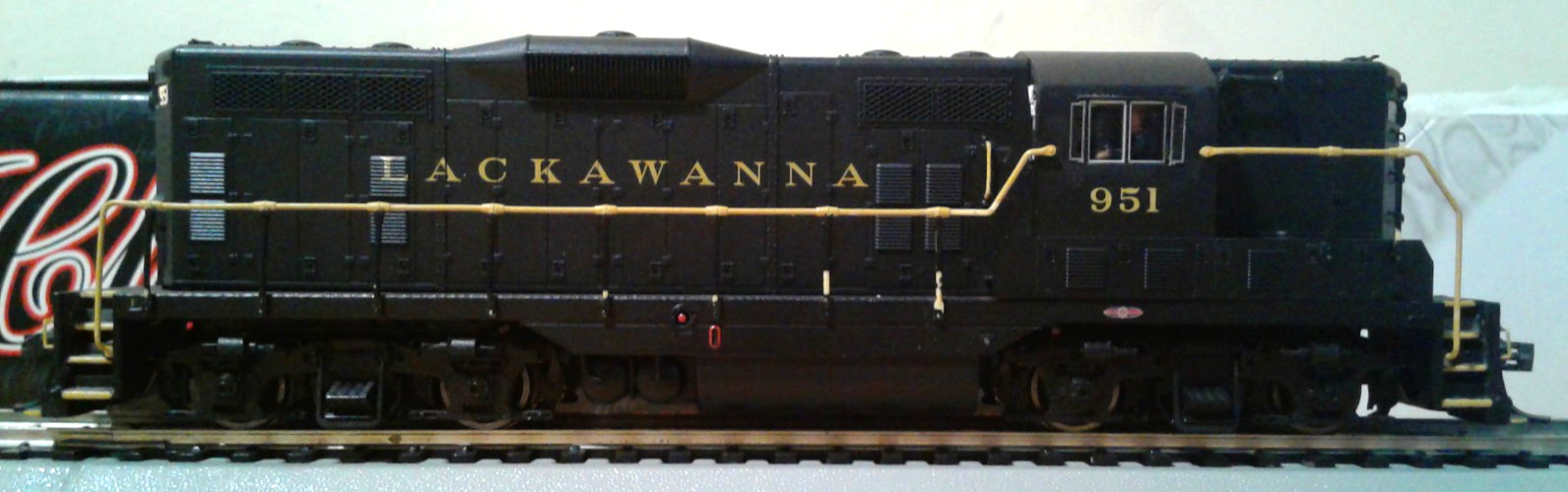 HO SCALE ATLAS CLASSIC EMD GP7 LACKWANNA DL&W #951 8432 DCC & SOUND
