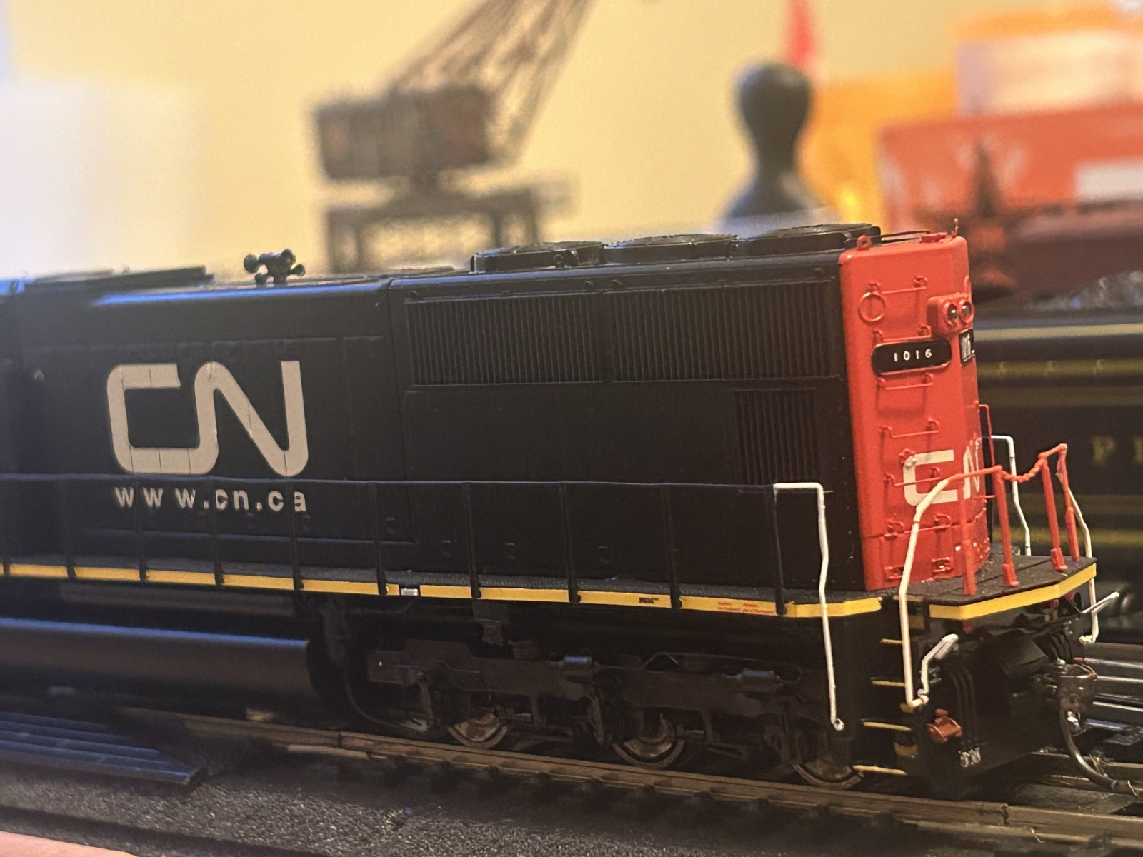 Athearn Genesis HO SD70 Canadian National CN #1016 DCC Sound Tsunami 2 KeepAlive