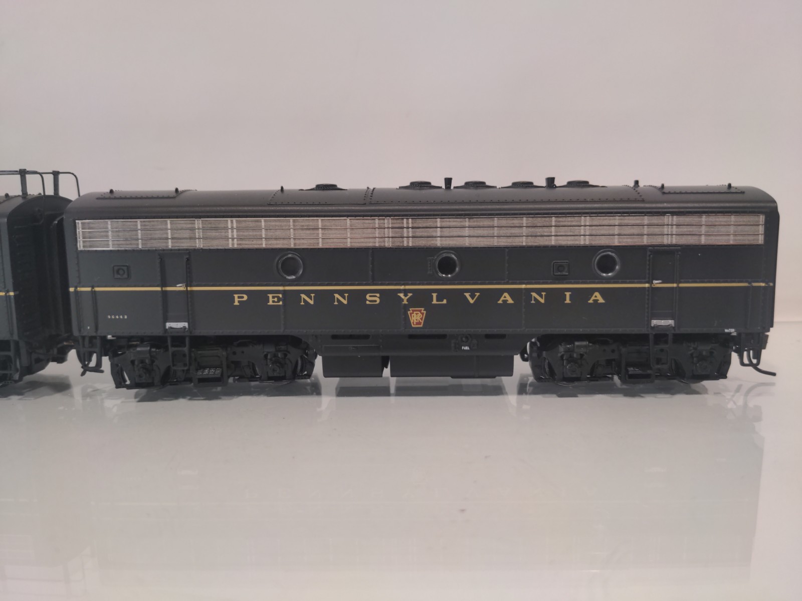 Broadway Limited HO Pennsylvania EMD F7 A/B Set 950 PRR 9644 9644B DC F7A F7B