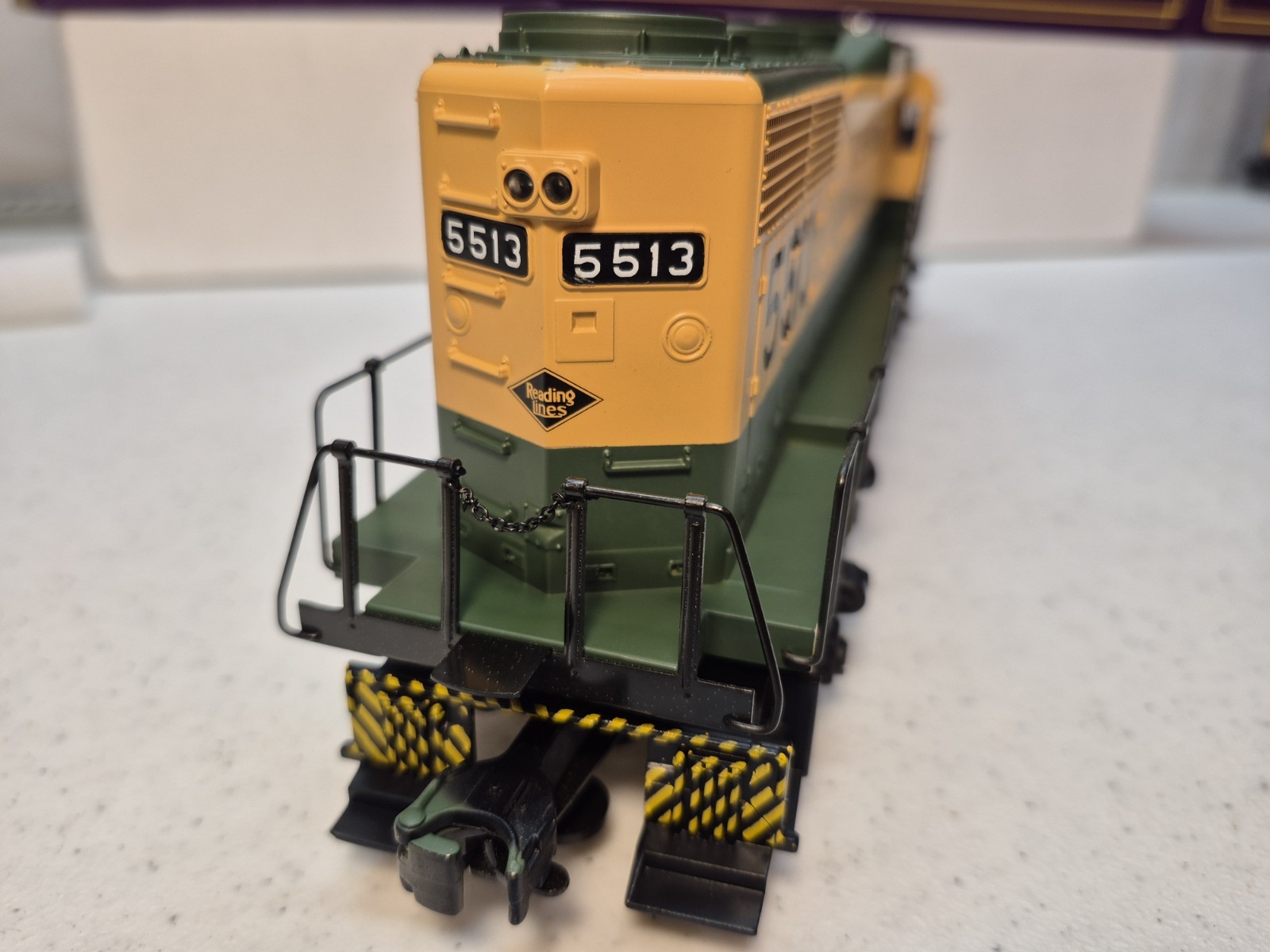 MTH O Gauge MT-2073L Reading EMD GP-30 Diesel w/Horn LN