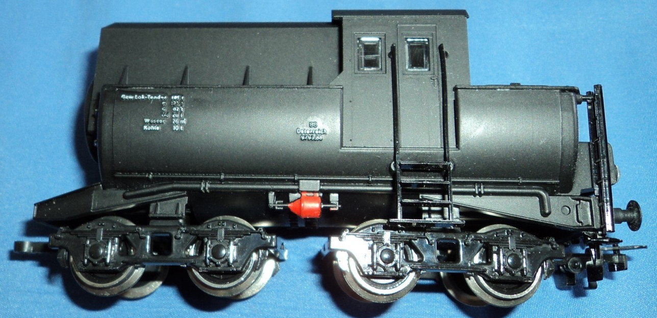 HO Scale Kleinbahn D52 Steam Locomotive with Tender in OB