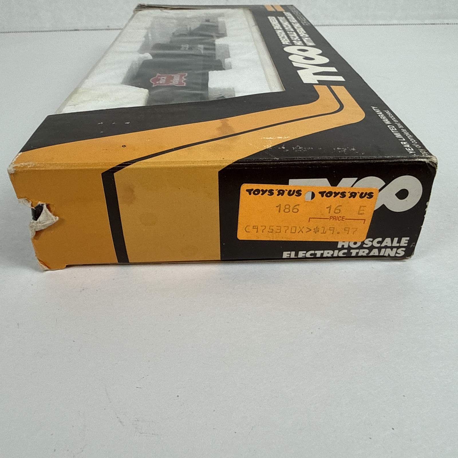 Tyco Rock Island 257 – 10 Locomotive 216 with Coal Tender HO Scale 0-6-0 In Box
