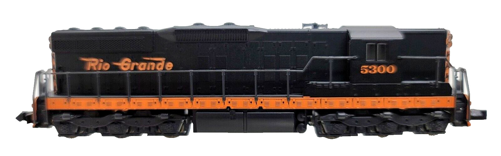 N Atlas-Kato 4502 EMD SD-7 Rio Grande Locomotive #5300 (Tested) rapido cplrs