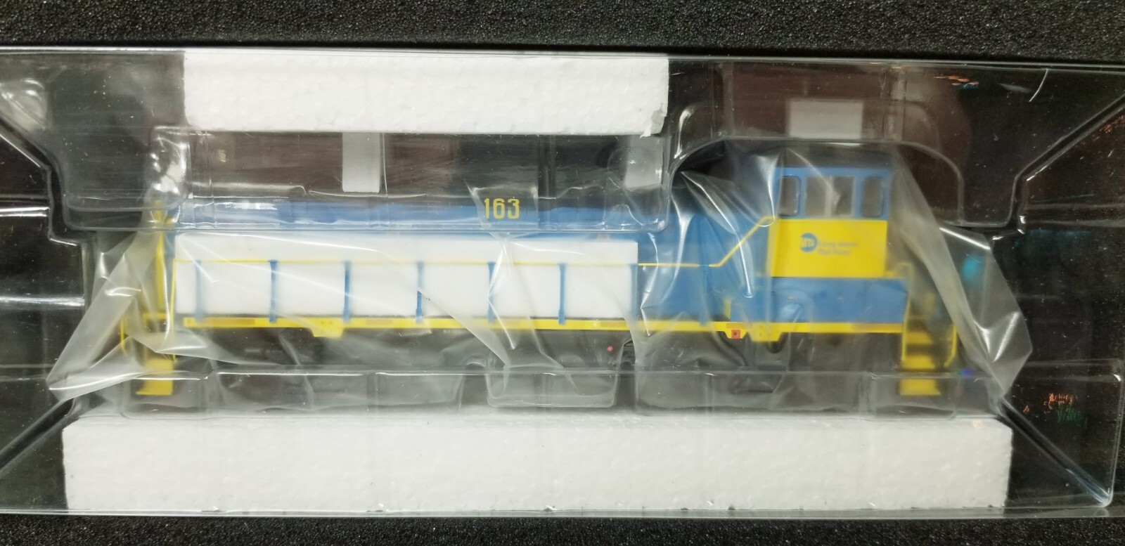 Athearn Genesis G74627 HO LONG ISLAND RAILROAD EMD MP15AC 163 DCC Tsunami2 Sound