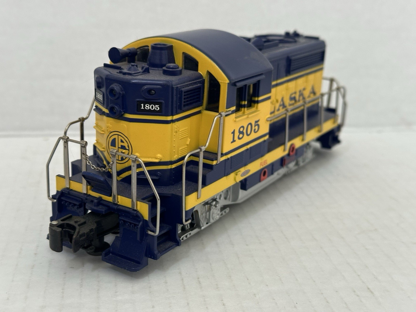 RMT by Aristocraft BEEP O GP-7/9 Diesel 92433-3 ARR/ Alaska #1805 EMD GP-8 Loco