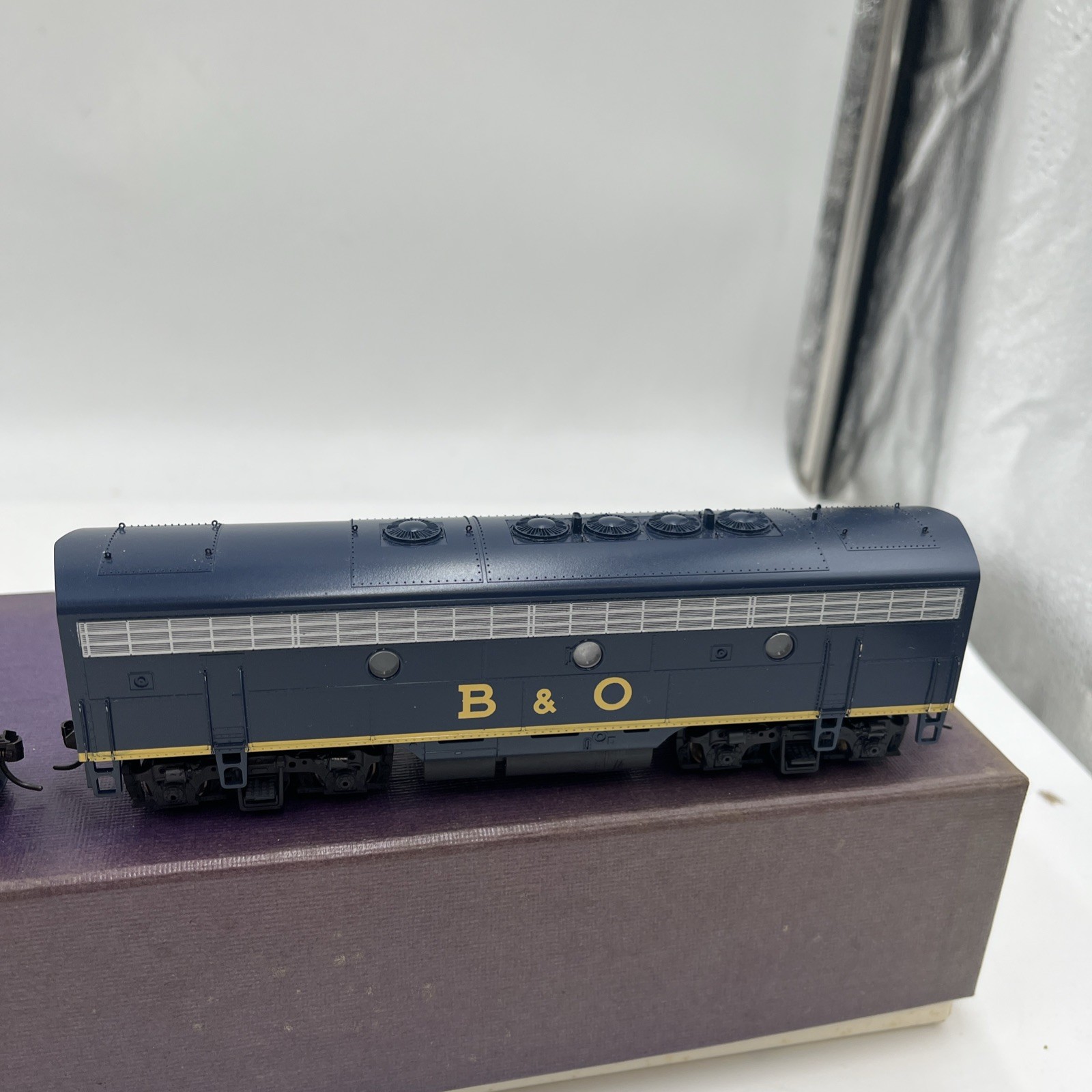 HO Scale F7A Ph 1 Early B&O #5614 – HO-Scale A&B Unit tested and works