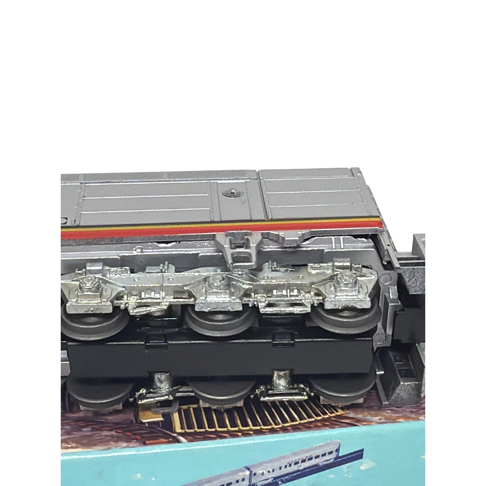 Athearn HO Santa Fe 5944 3305 Locomotive Train Engine Boxed