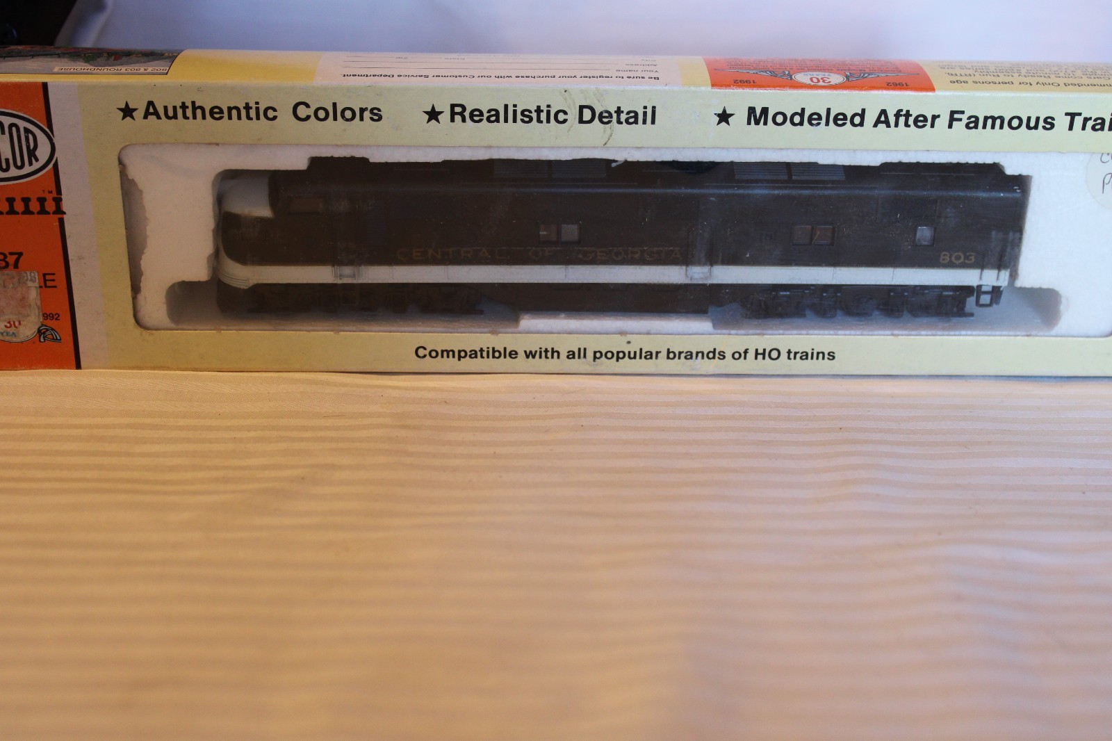 HO Scale Con-Cor, EMD E-7A Diesel Locomotive, Central Georgia, Custom Paint #803