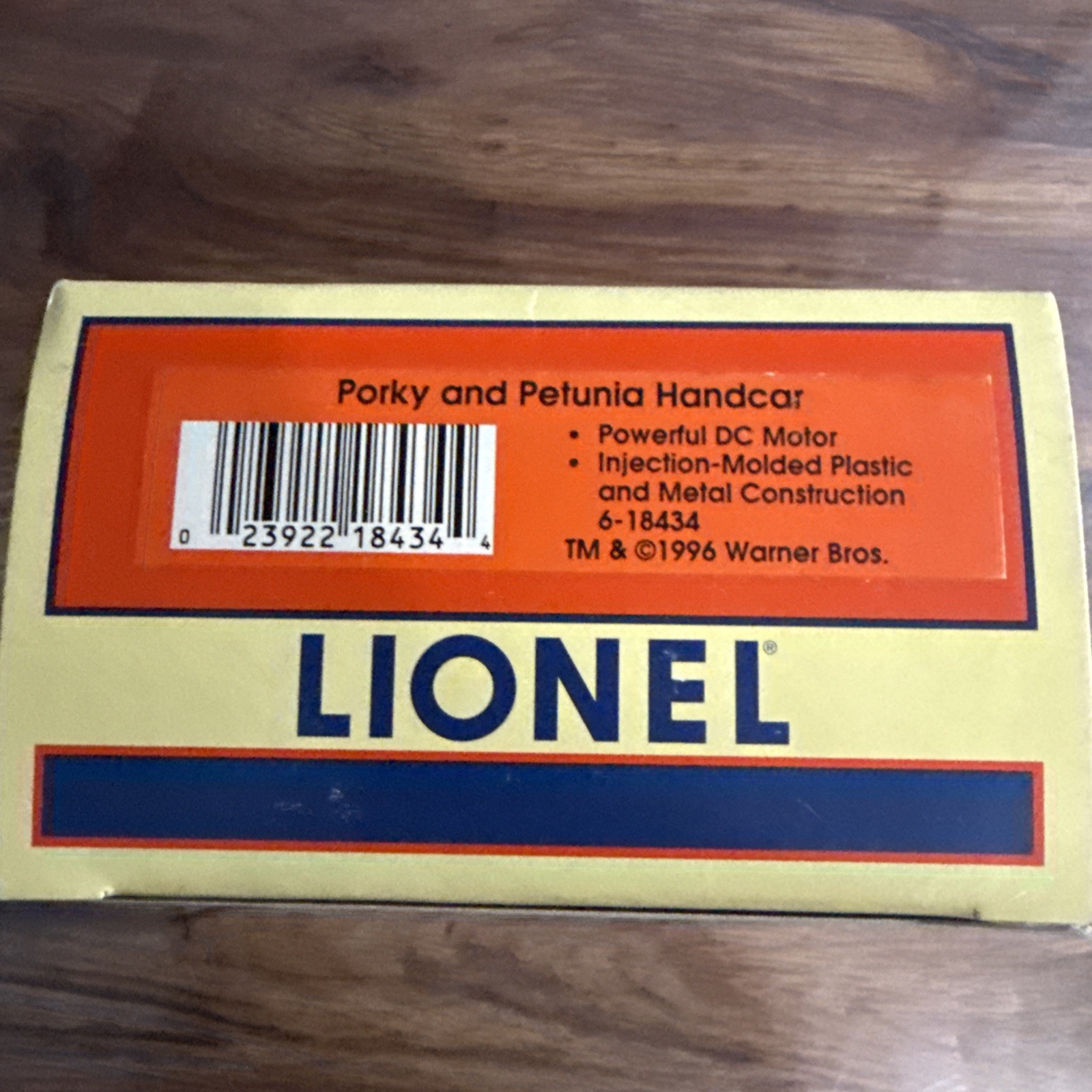 Lionel 6-18434 Porky & Petunia Handcar 1996 Warner Bros. Looney Tunes New