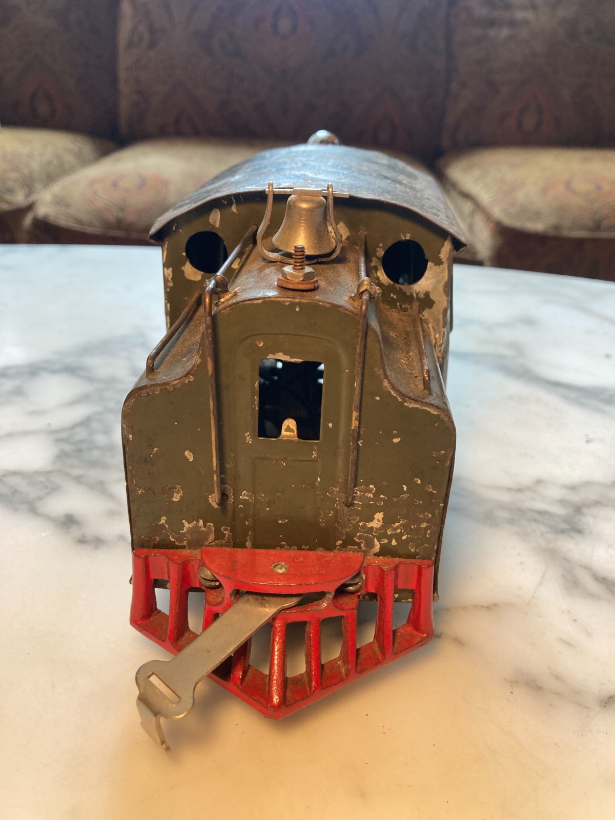 1917 to 1922 Prewar Lionel 33 Train Engine with 35 Pullman & 36 Observation Cars