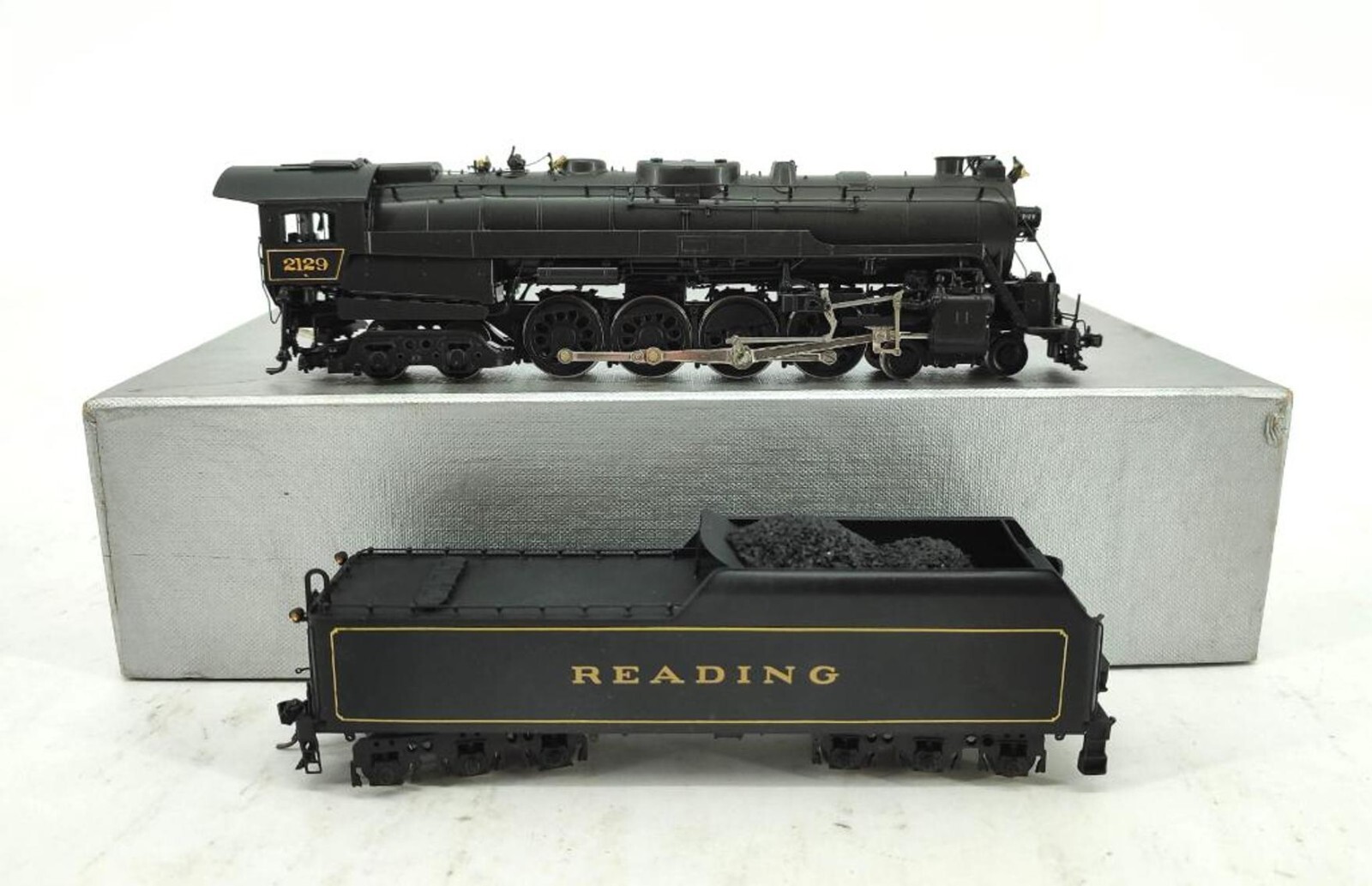 NJ Custom Brass Reading HO Scale T1 Steam Locomotive and Tender