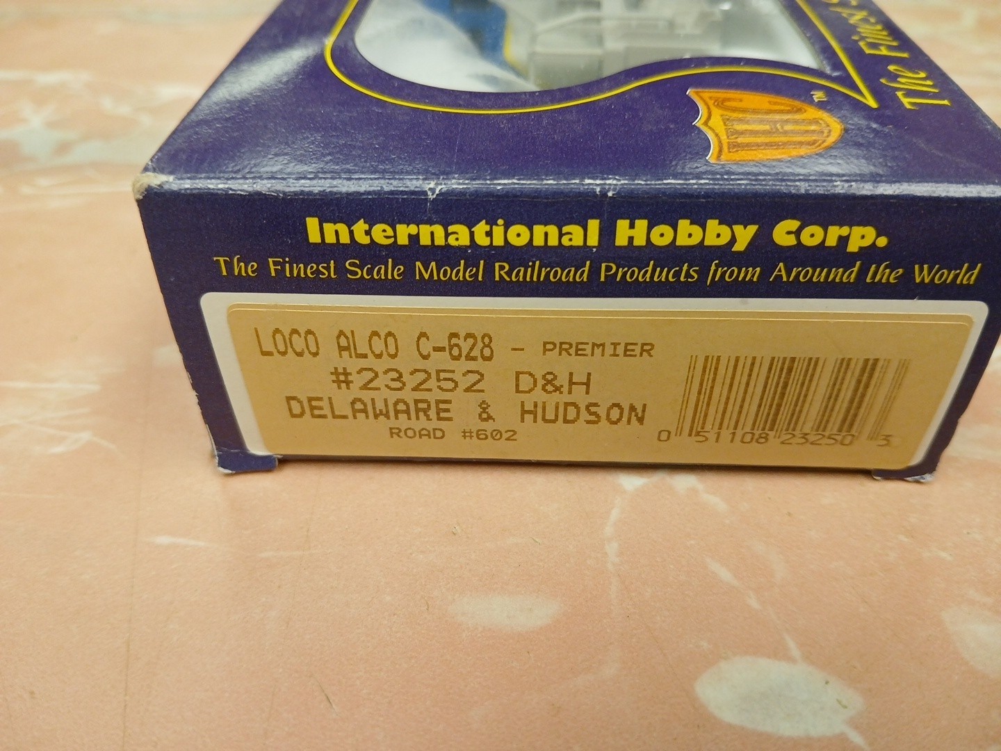 HO IHC Premier 23252 Delaware & Hudson Alco Century C-628 Diesel 602 NEW