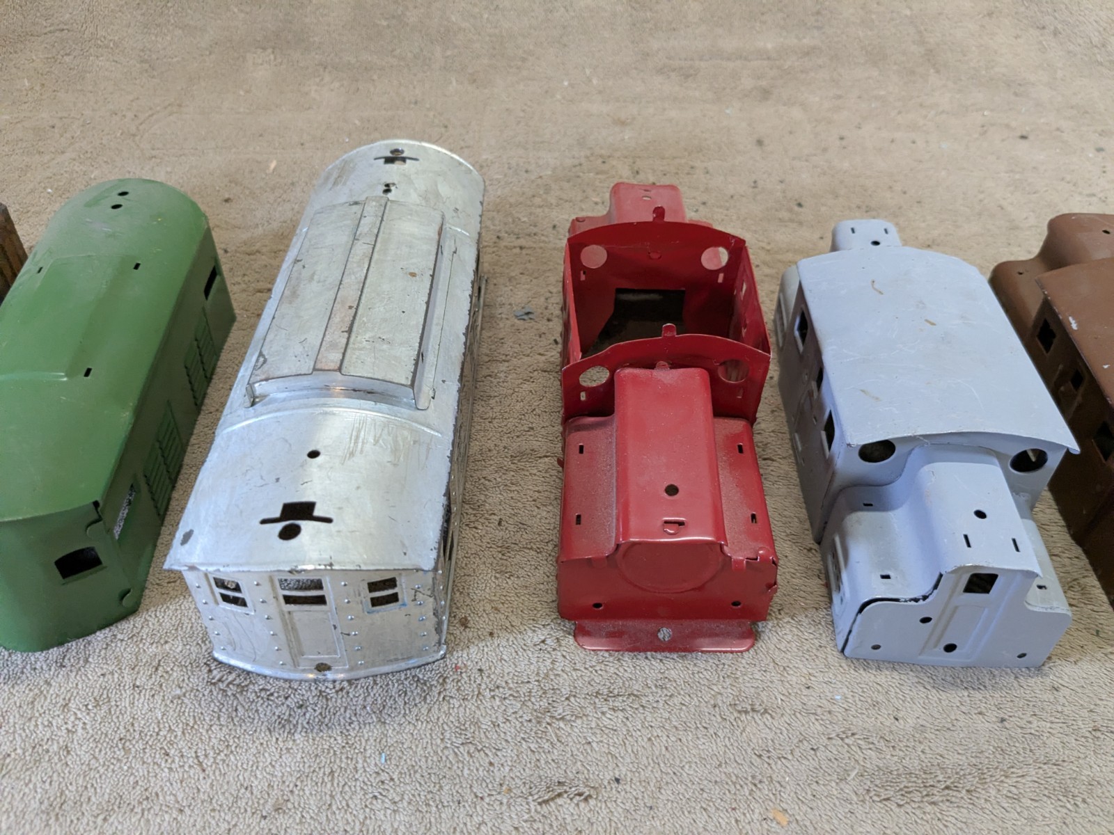 Lionel Marx & Others Prewar Locomotive Shells Body Pieces Only Mixed Lot Vintage