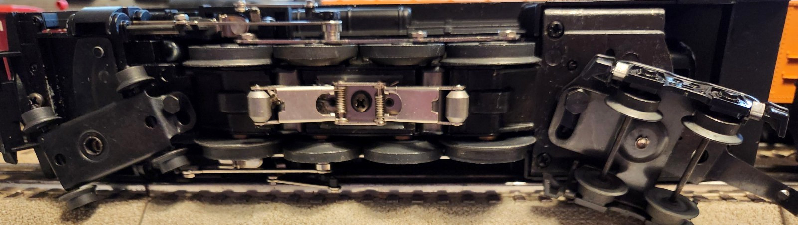 Lionel 6-18001 ROCK ISLAND LOCO IN LN CONDITION IN ORIGINAL BOX WITH PAPERWORK.