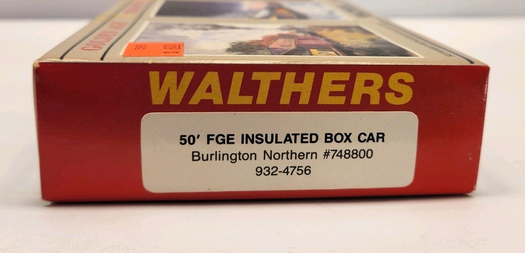 Walther’s HO FGE 50′ INSULATED BOX CAR BURLINGTON NORTHERN #748800 SEALED B88